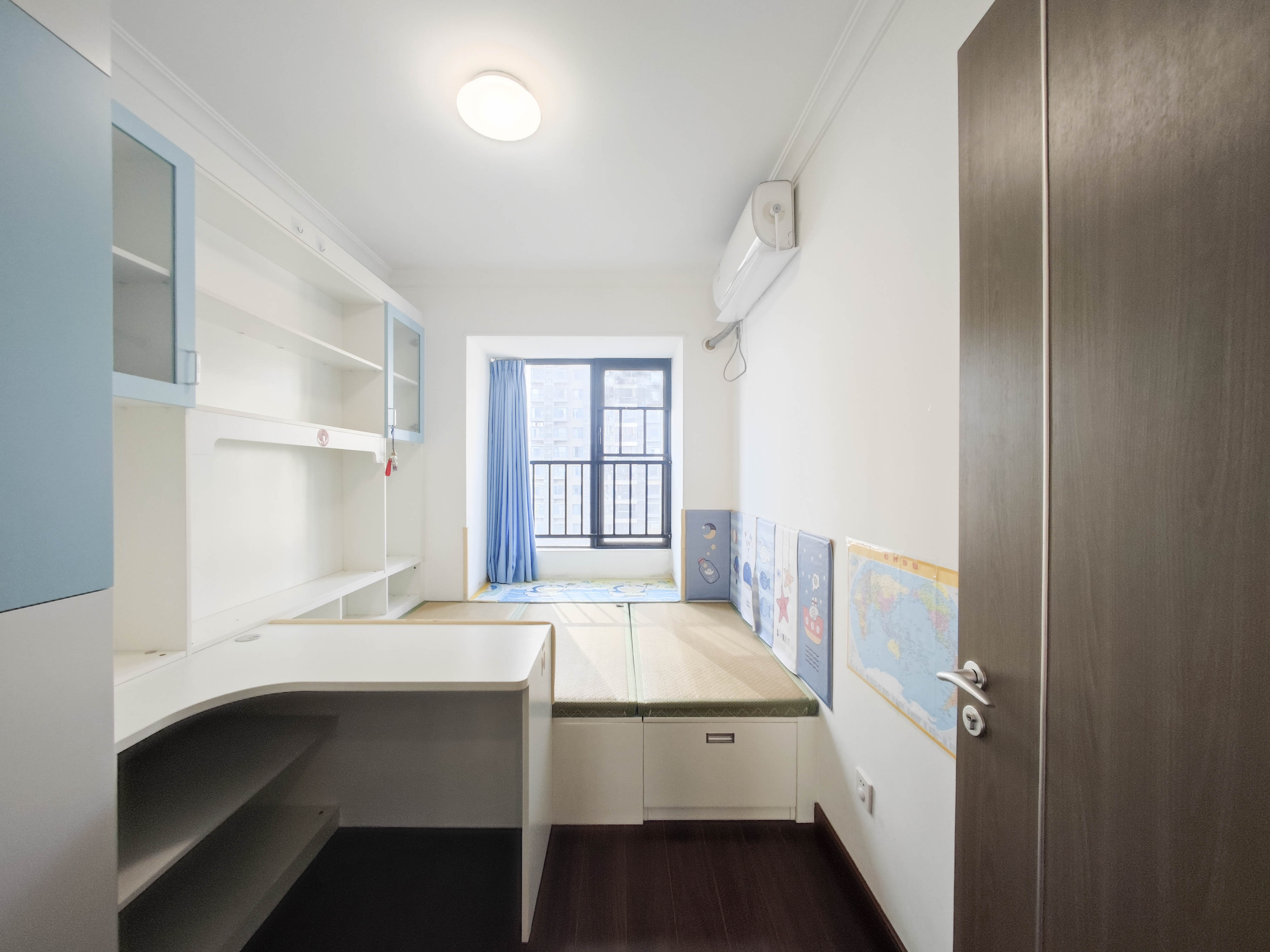 万科魅力之城  4室2厅2卫    129.8万 万科魅力之城  4室2厅2卫    129.8万其他