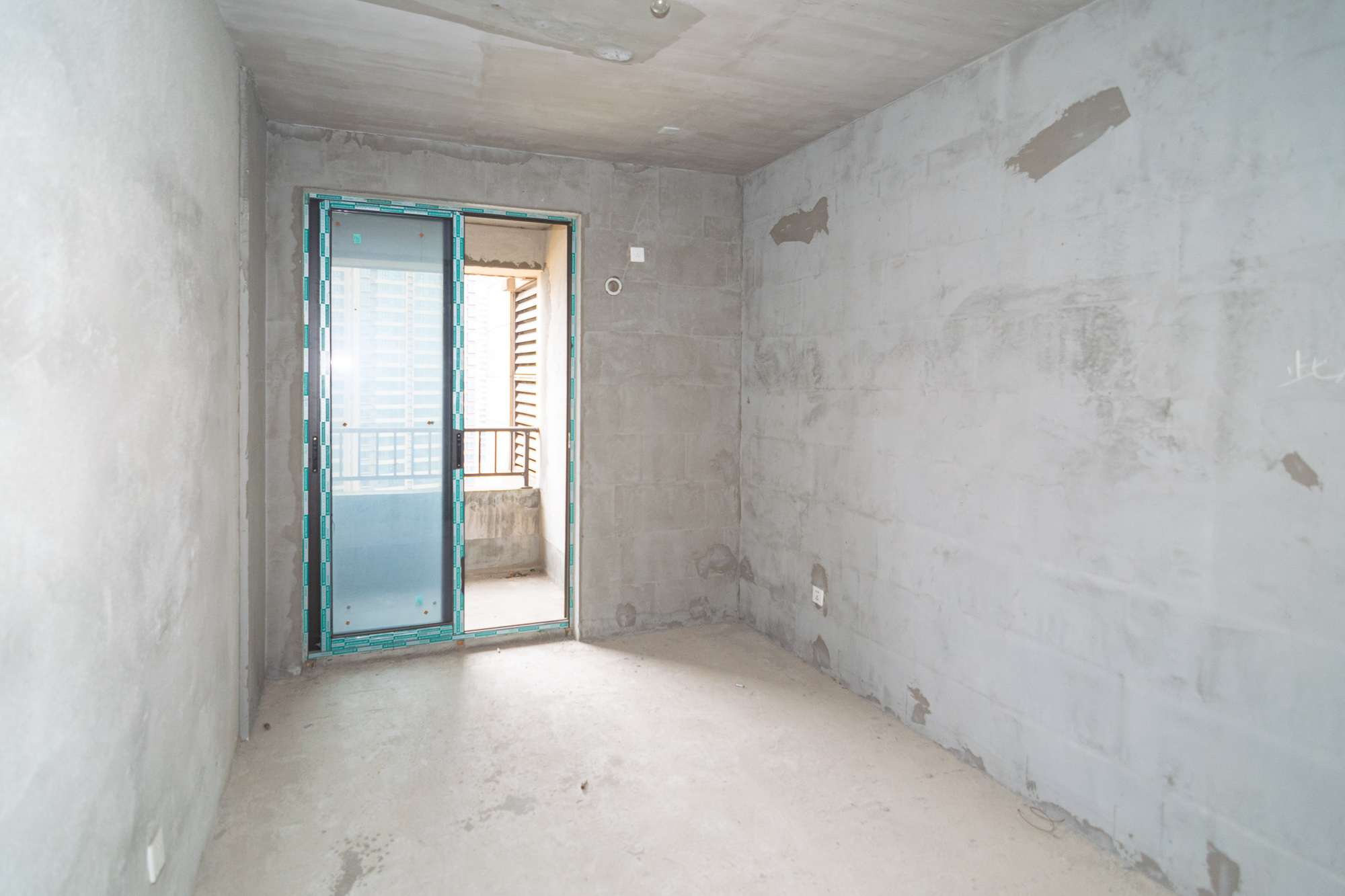 长房星珑湾 4室2厅2卫 85.0万 长房星珑湾 4室2厅2卫 85.0万卧室