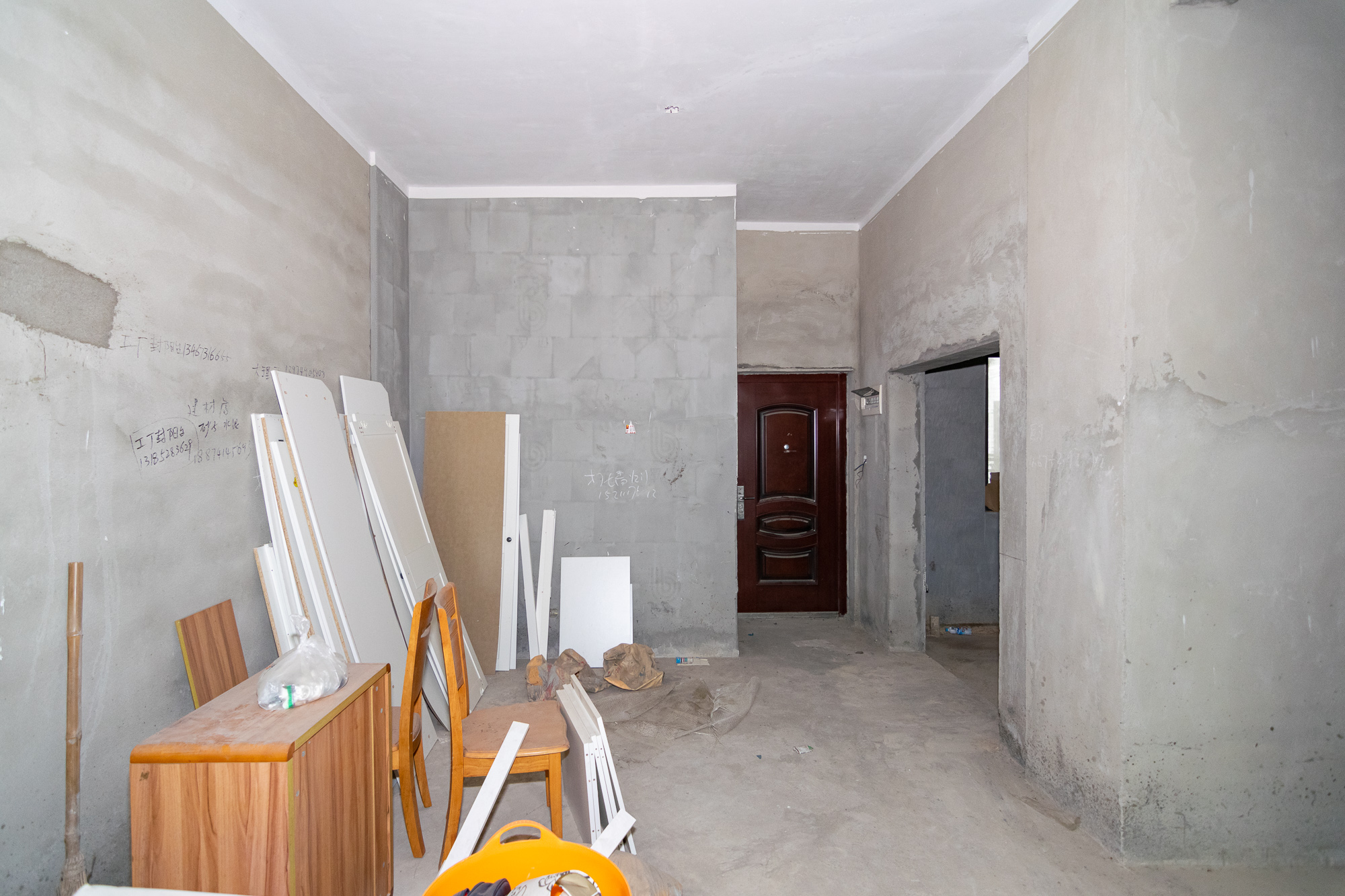 正荣财富中心 3室2厅1卫 58.0万 正荣财富中心 3室2厅1卫 58.0万客厅