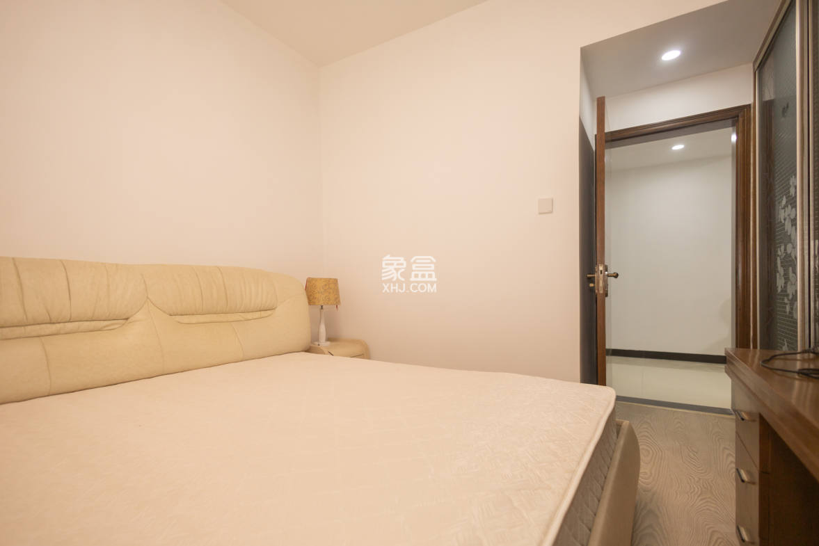 开源鑫景  2室2厅1卫    36.0万 开源鑫景  2室2厅1卫    36.0万卧室