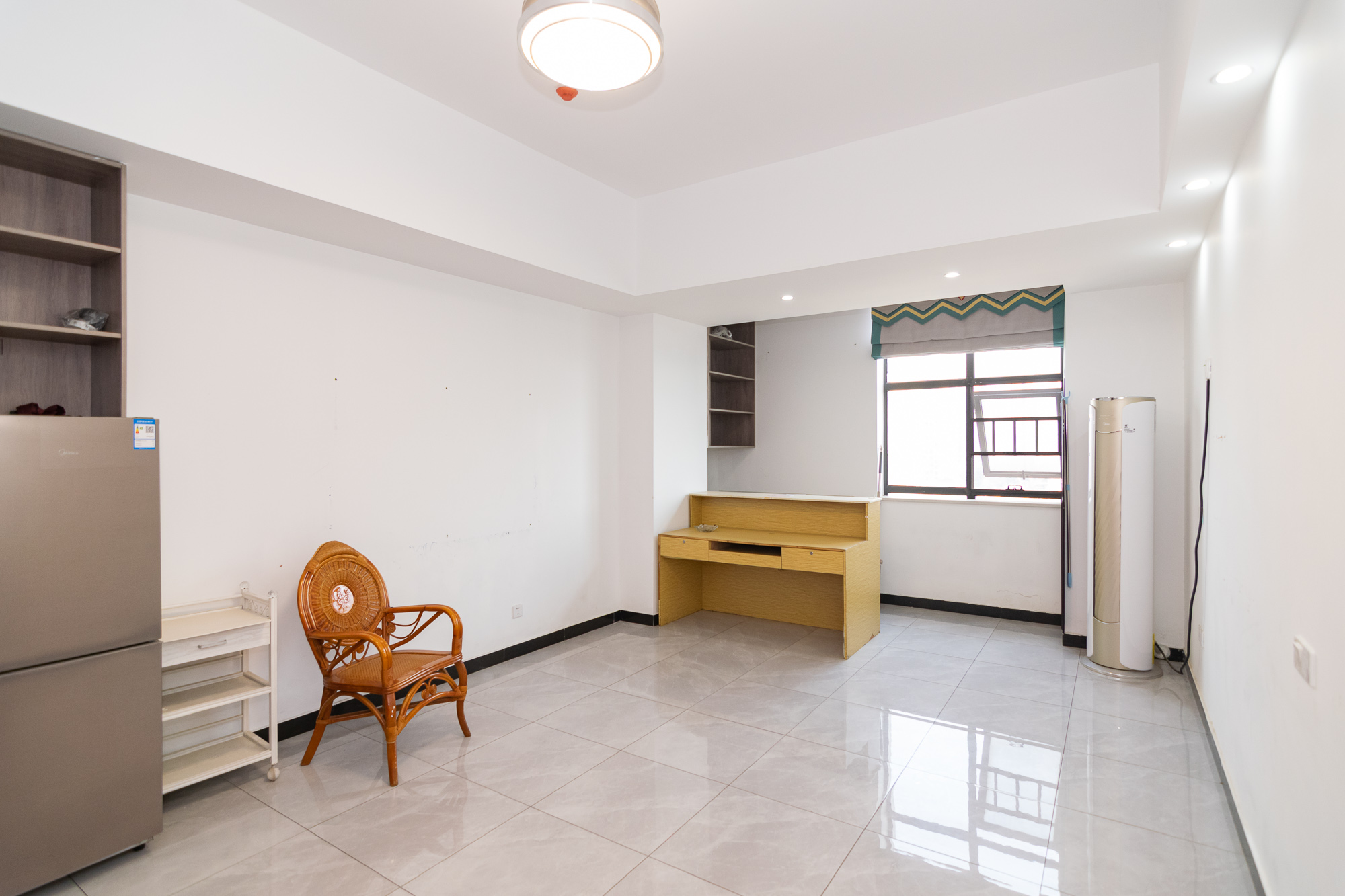 西湖星城公馆  1室1厅1卫    21.0万 西湖星城公馆  1室1厅1卫    21.0万卧室