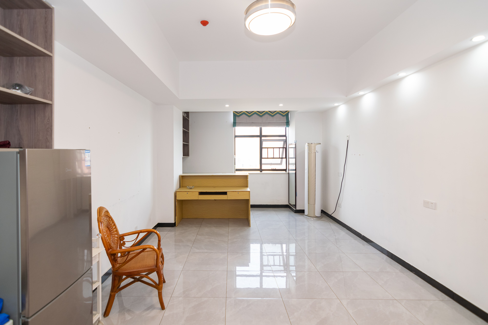 西湖星城公馆  1室1厅1卫    21.0万 西湖星城公馆  1室1厅1卫    21.0万卧室