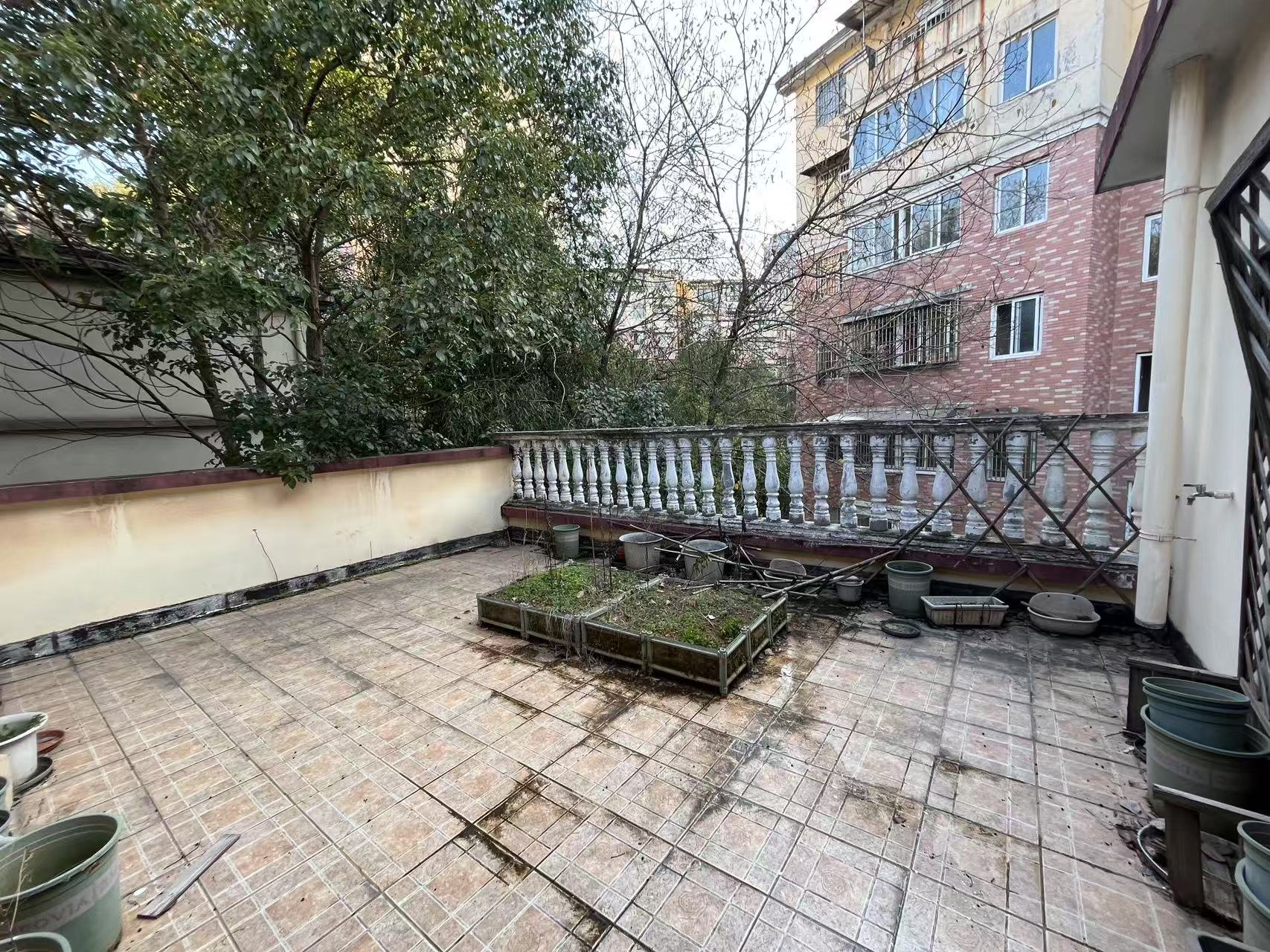 熹悦花都 5室2厅3卫 265.0万 熹悦花都 5室2厅3卫 265.0万室内图