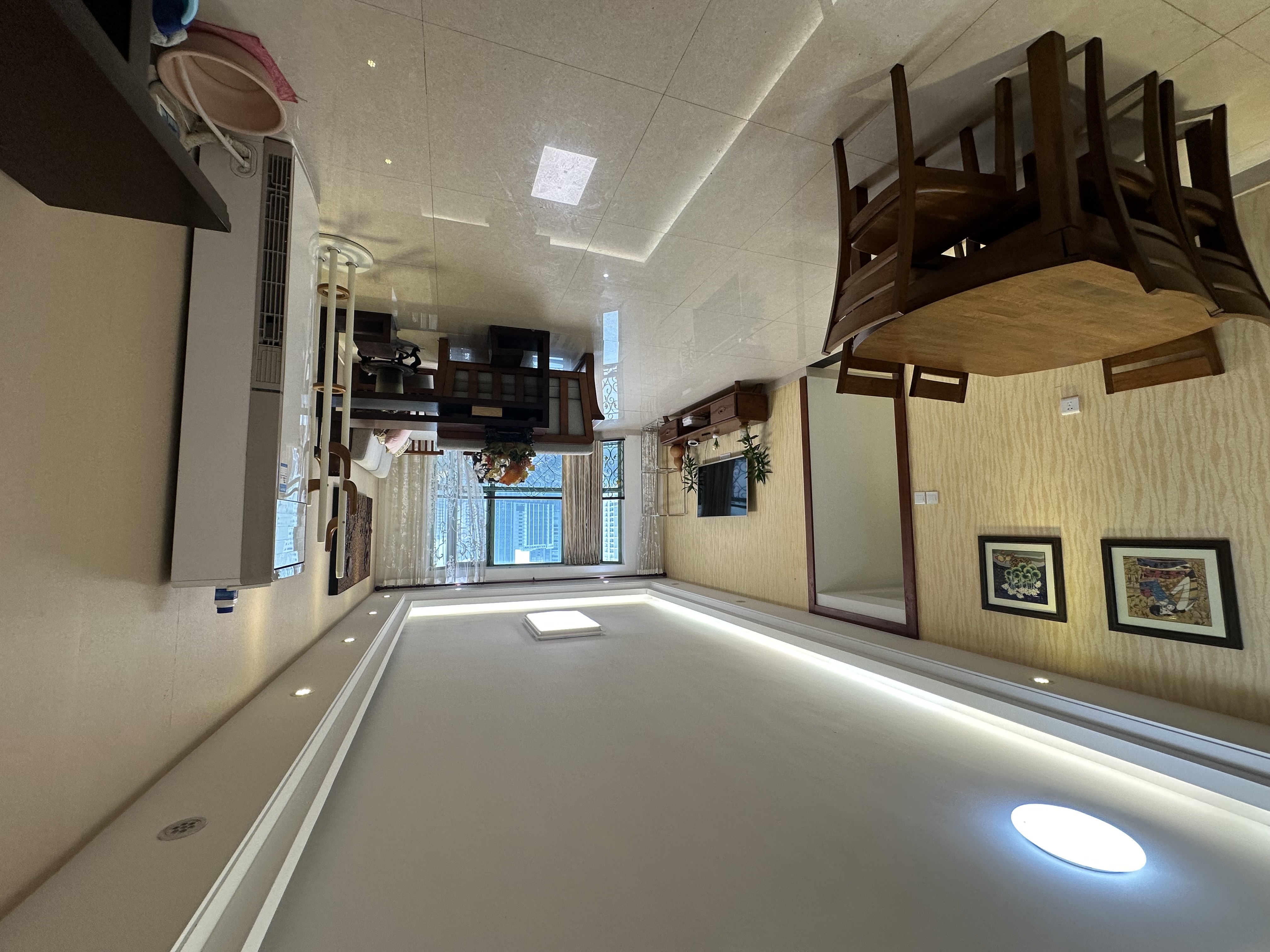 置地花园 3室2厅2卫 190.0万 置地花园 3室2厅2卫 190.0万客厅