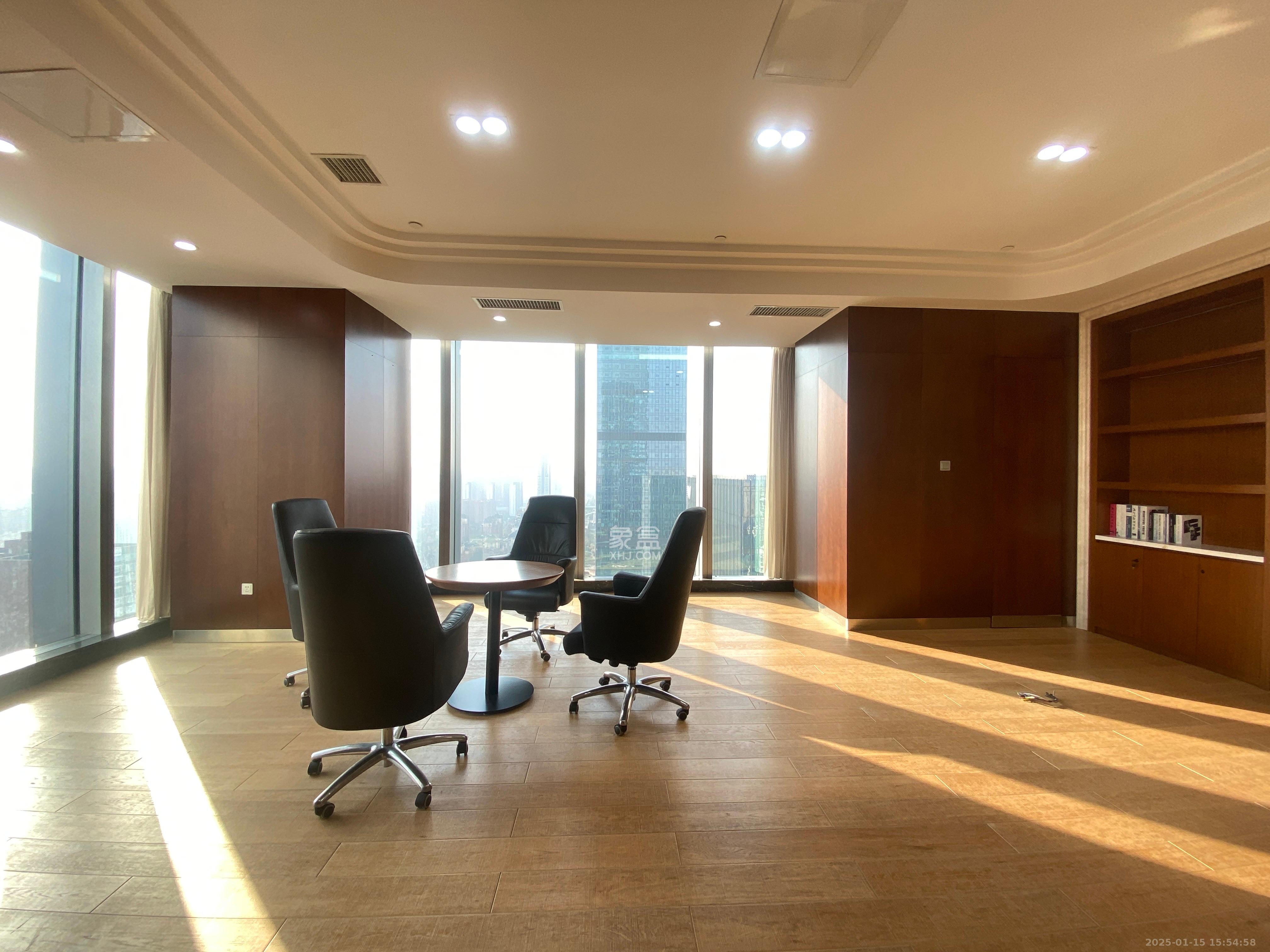 运达中央广场一、二期 1室1厅1卫 35835.0元/月 运达中央广场一、二期 1室1厅1卫 35835.0元/月室内图