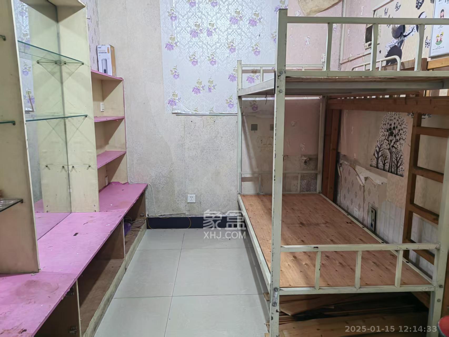 建鸿达现代公寓  3室0厅1卫    2200.0元/月 建鸿达现代公寓  3室0厅1卫    2200.0元/月室内图