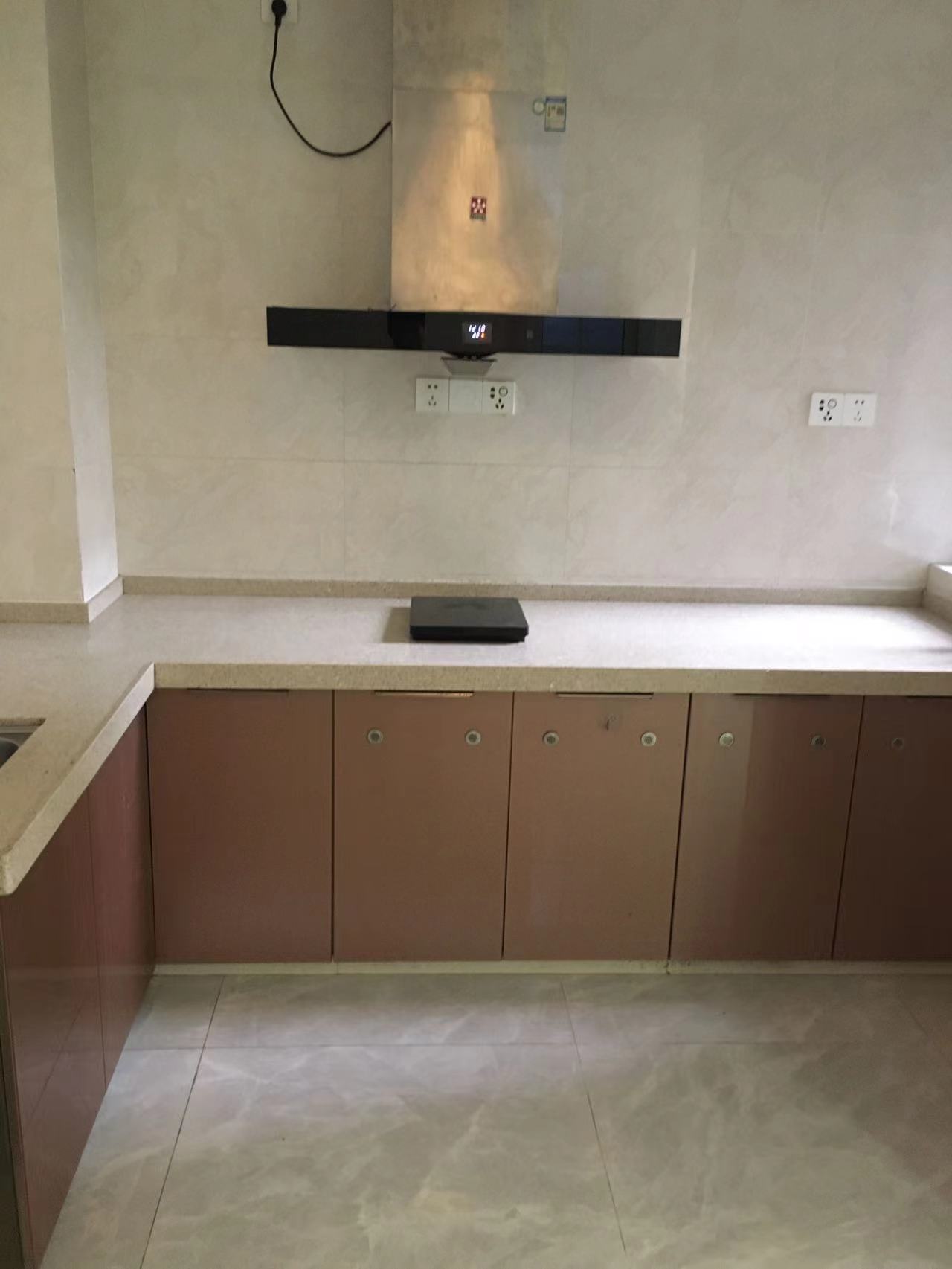 盛世一品 1室2厅1卫 1900.0元/月 盛世一品 1室2厅1卫 1900.0元/月室内图