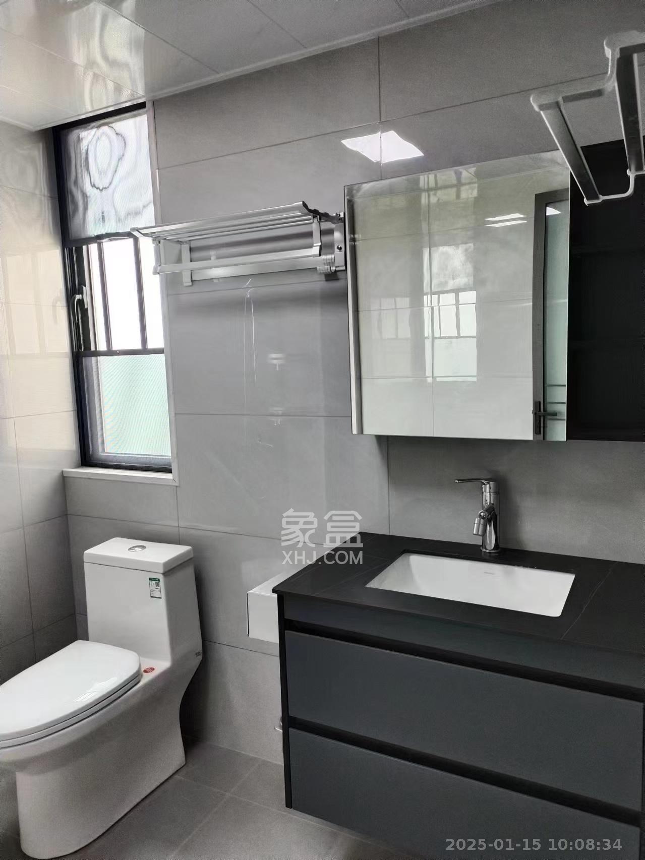 真人桥家园二期 3室2厅2卫 2000.0元/月 真人桥家园二期 3室2厅2卫 2000.0元/月室内图