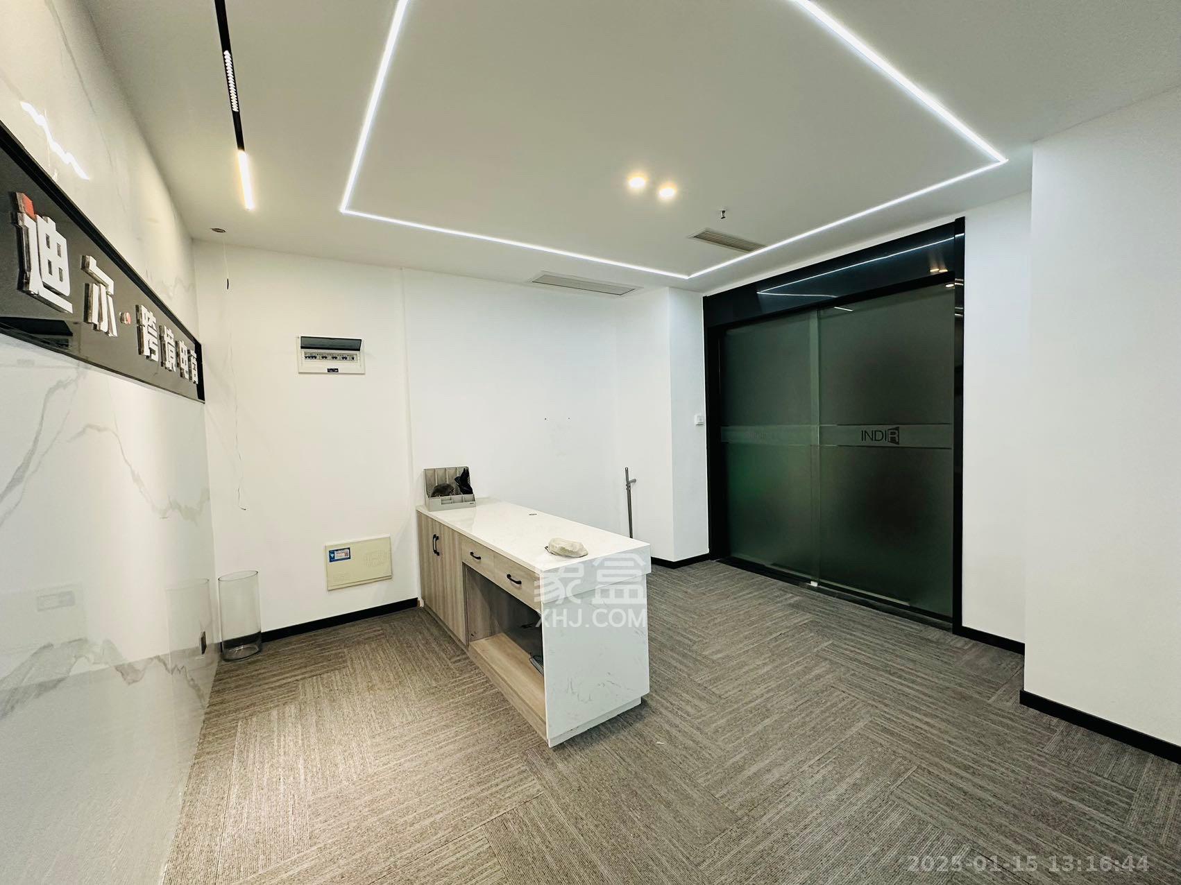 振业城三期 5室2厅2卫 5800.0元/月 振业城三期 5室2厅2卫 5800.0元/月室内图