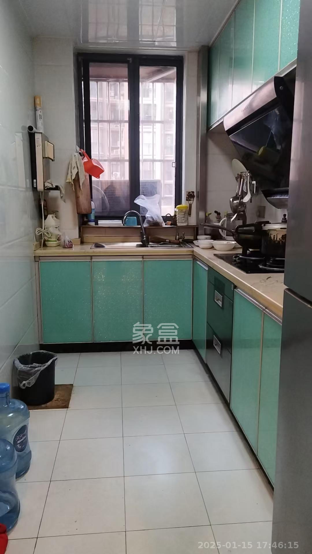 高林仕家 3室2厅2卫 2300.0元/月 高林仕家 3室2厅2卫 2300.0元/月室内图