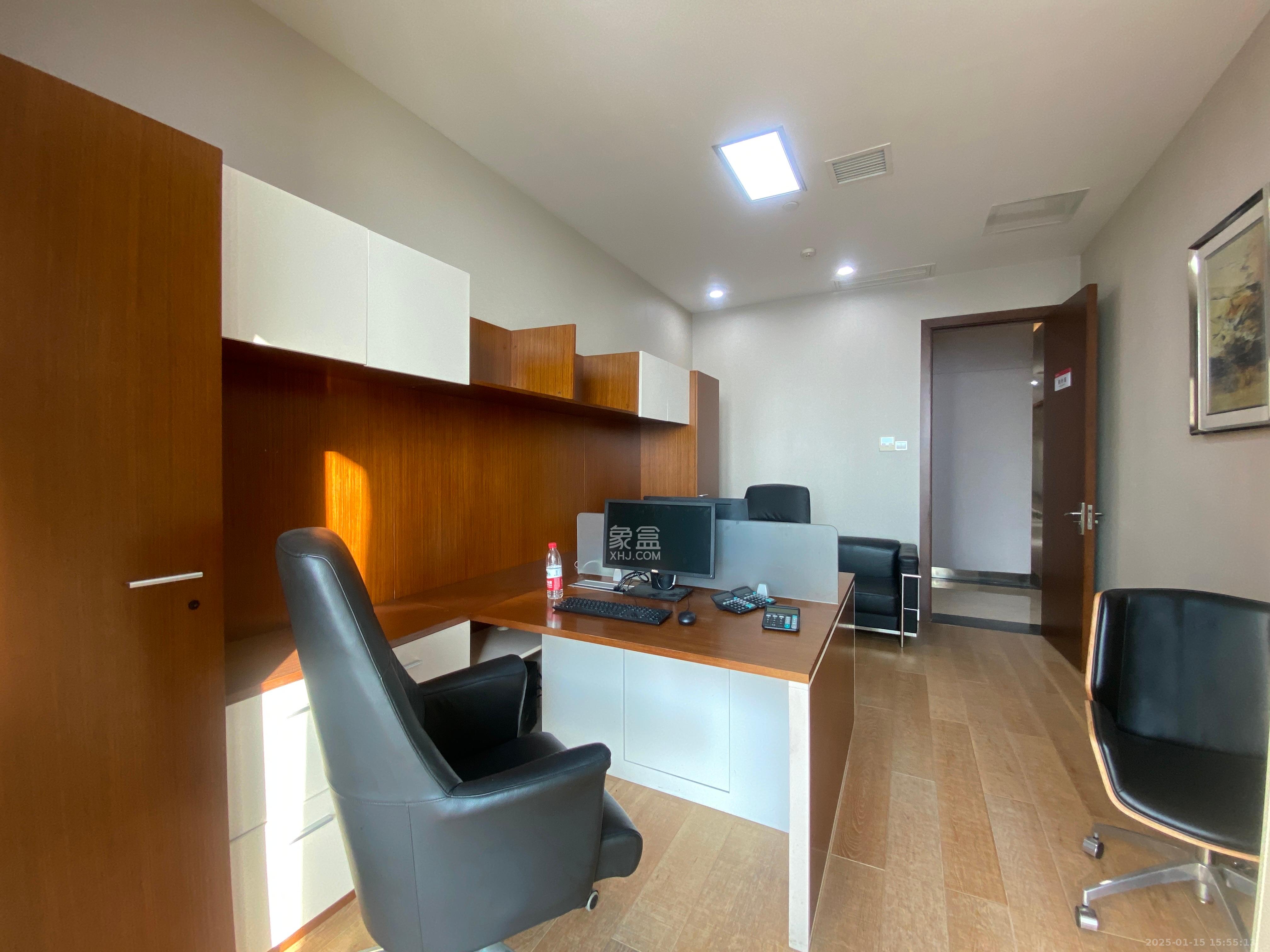 运达中央广场一、二期 1室1厅1卫 35835.0元/月 运达中央广场一、二期 1室1厅1卫 35835.0元/月室内图