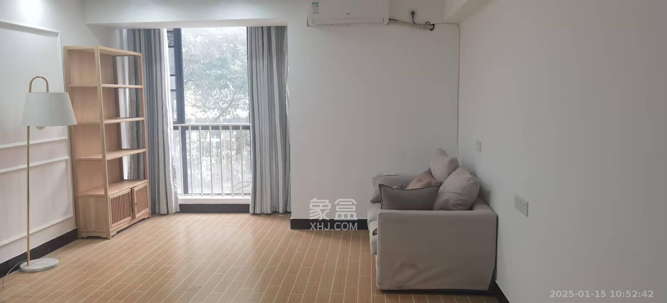 阳光100二期 1室1厅1卫 1300.0元/月 阳光100二期 1室1厅1卫 1300.0元/月室内图