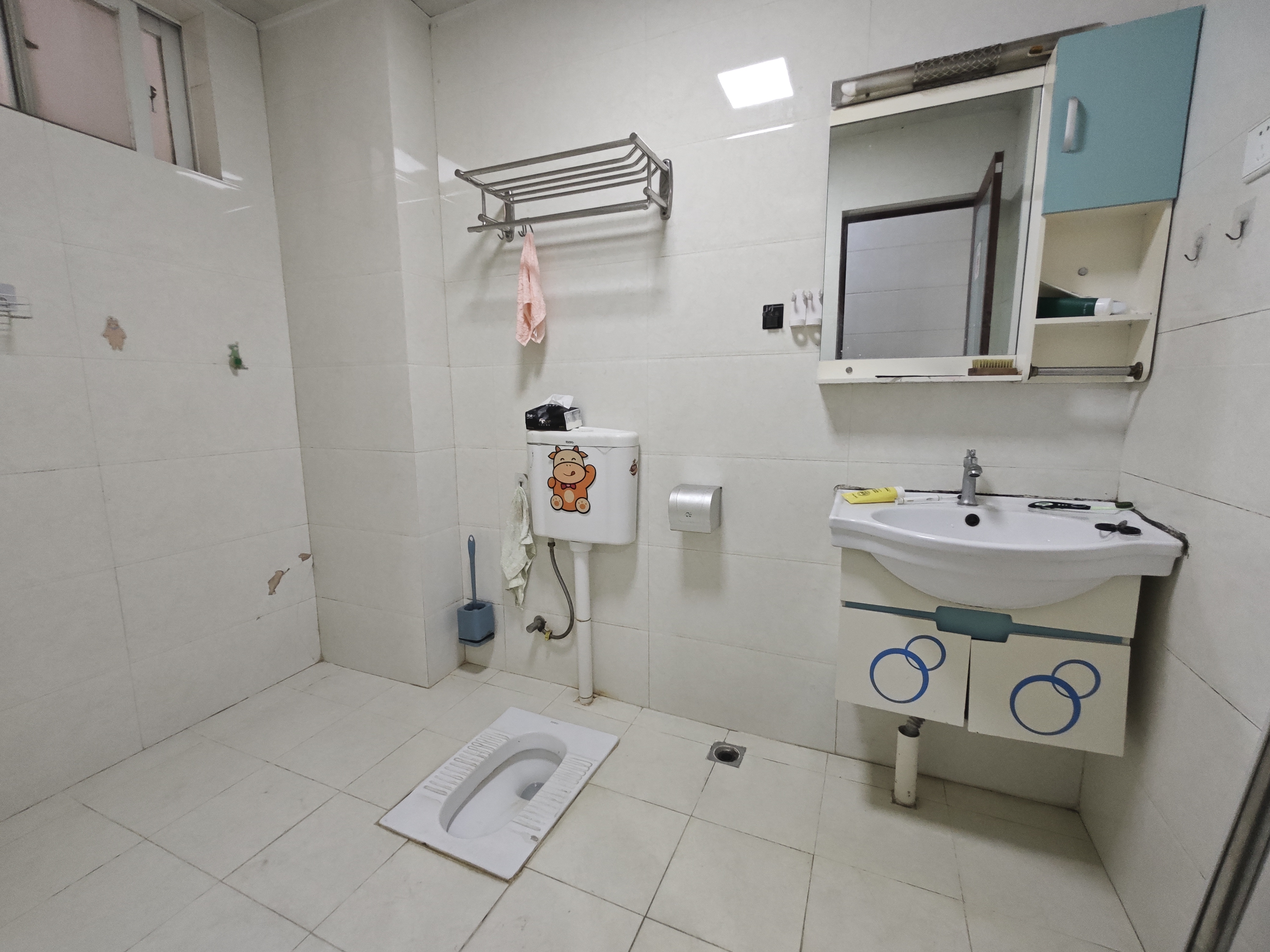 博雅花园 4室2厅2卫 2600.0元/月 博雅花园 4室2厅2卫 2600.0元/月室内图