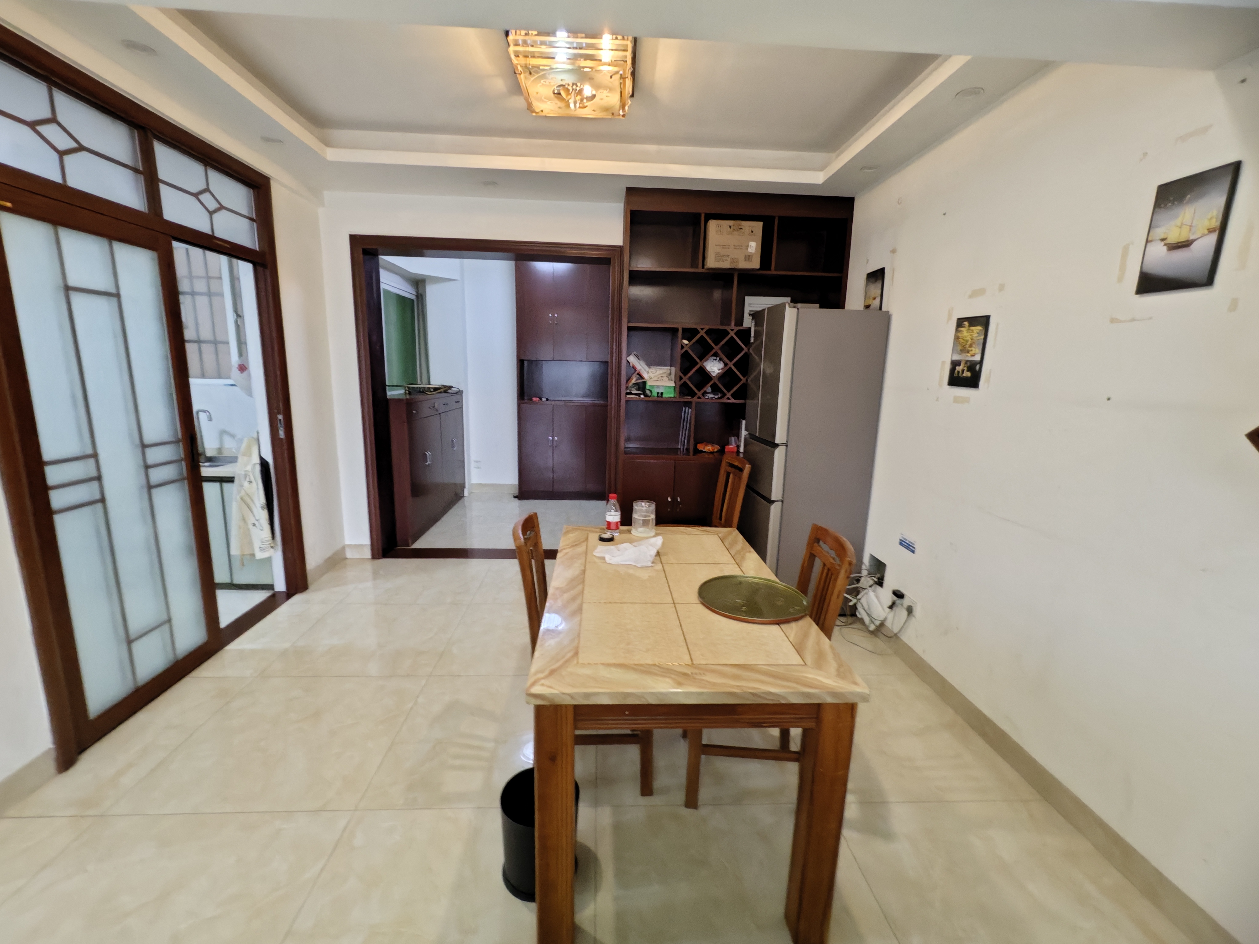 博雅花园 4室2厅2卫 2600.0元/月 博雅花园 4室2厅2卫 2600.0元/月室内图