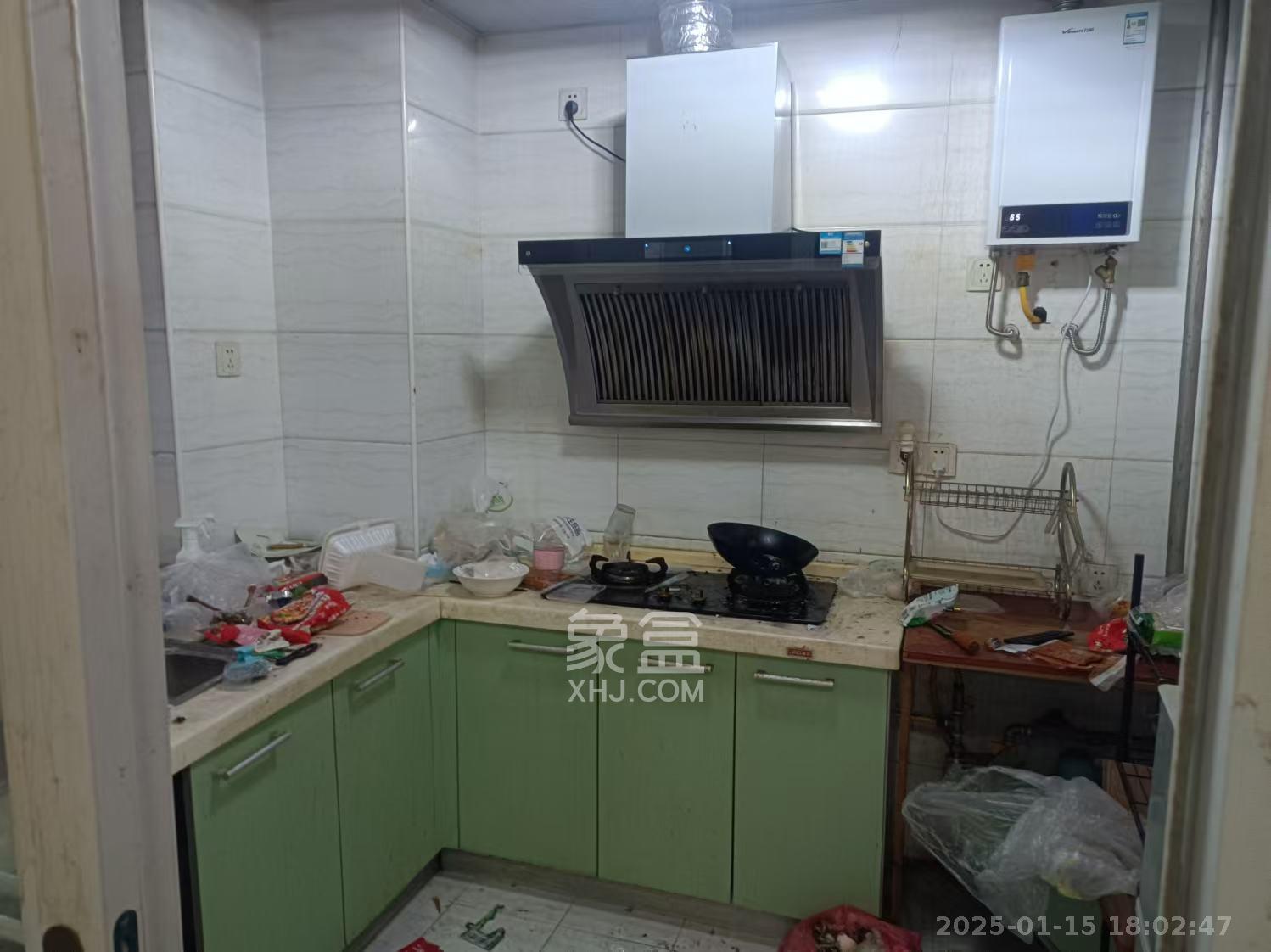 华盛世纪新城 1室2厅1卫 1800.0元/月 华盛世纪新城 1室2厅1卫 1800.0元/月室内图