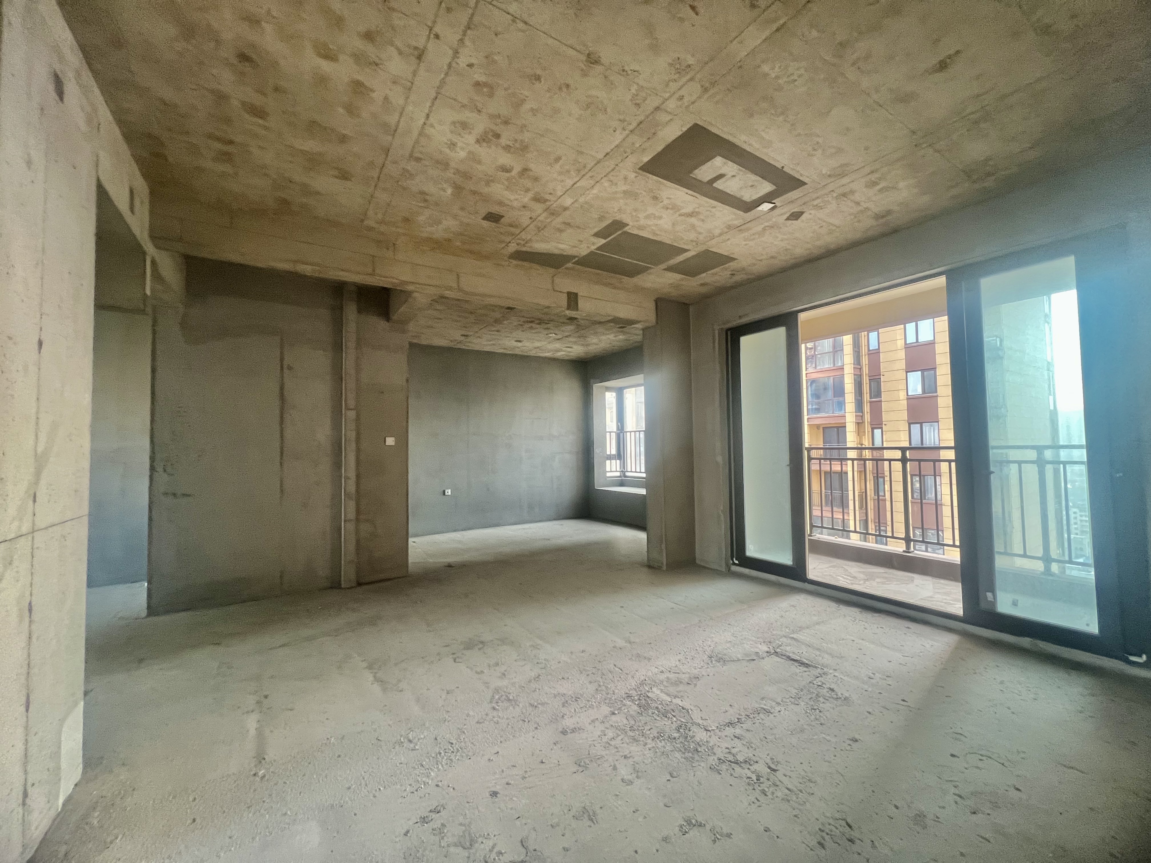 保利香槟国际 3室2厅1卫 66.6万 保利香槟国际 3室2厅1卫 66.6万室内图