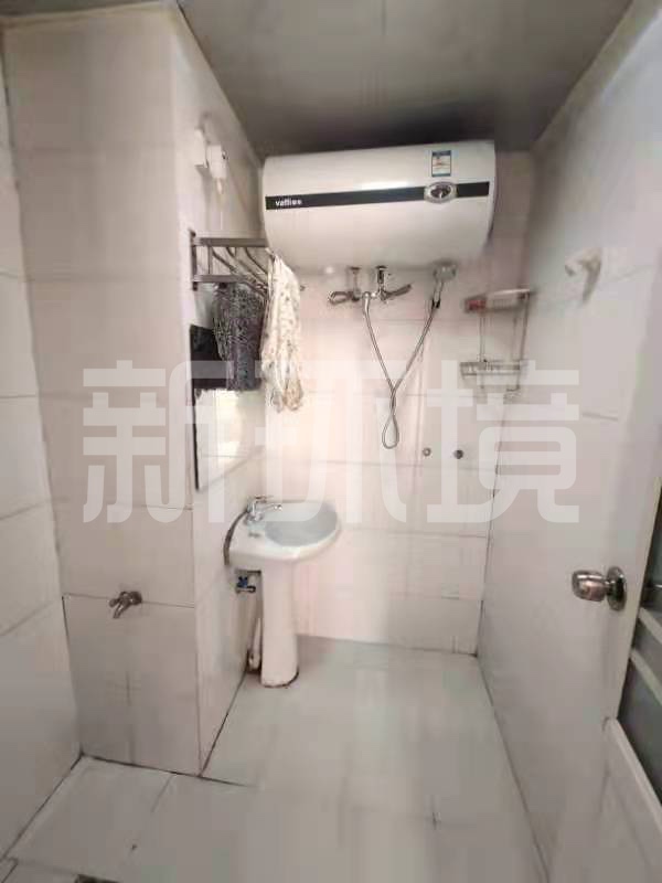 维港十字街  1室1厅1卫   28.00万室内图