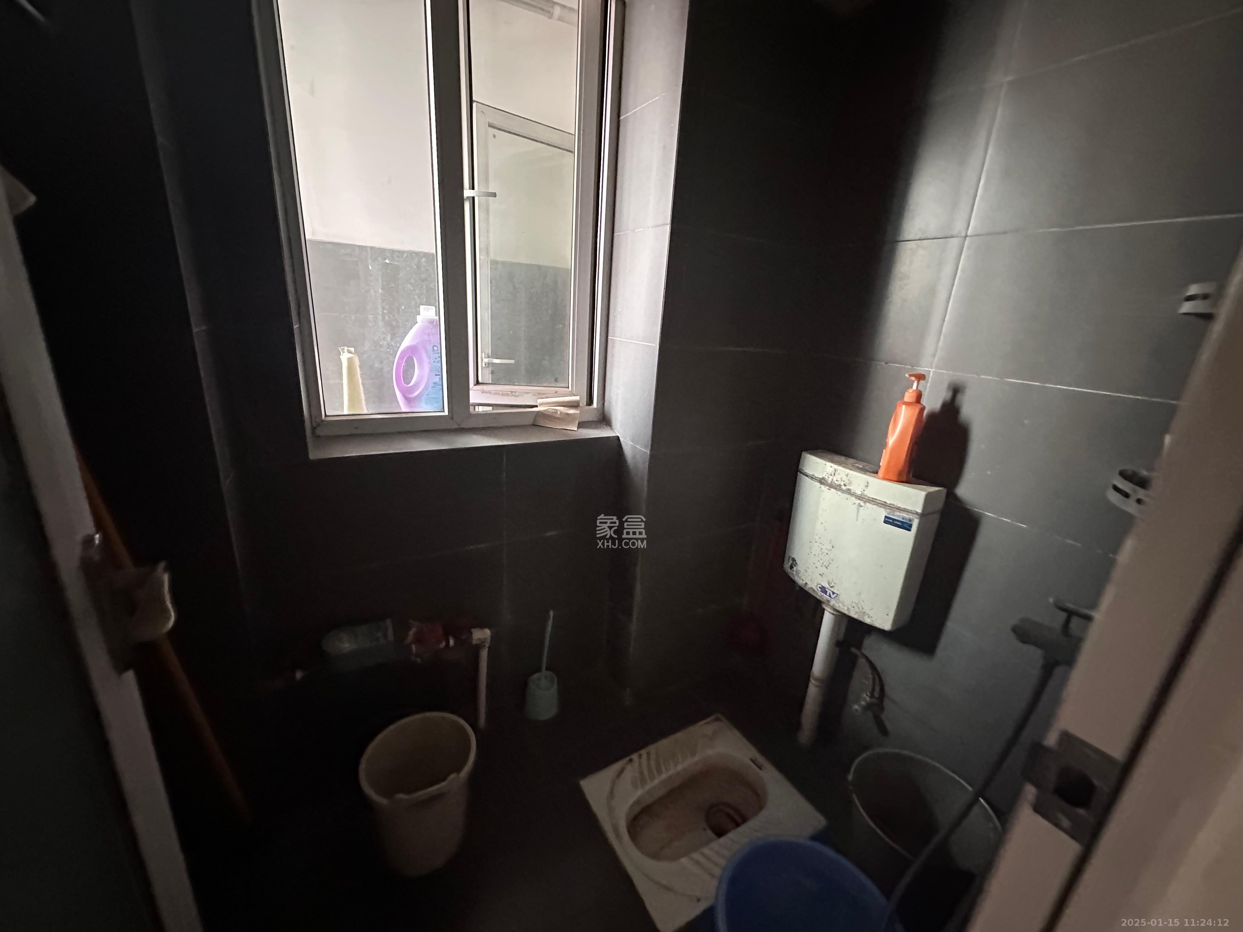 长城雅苑 1室1厅1卫 2000.0元/月 长城雅苑 1室1厅1卫 2000.0元/月室内图