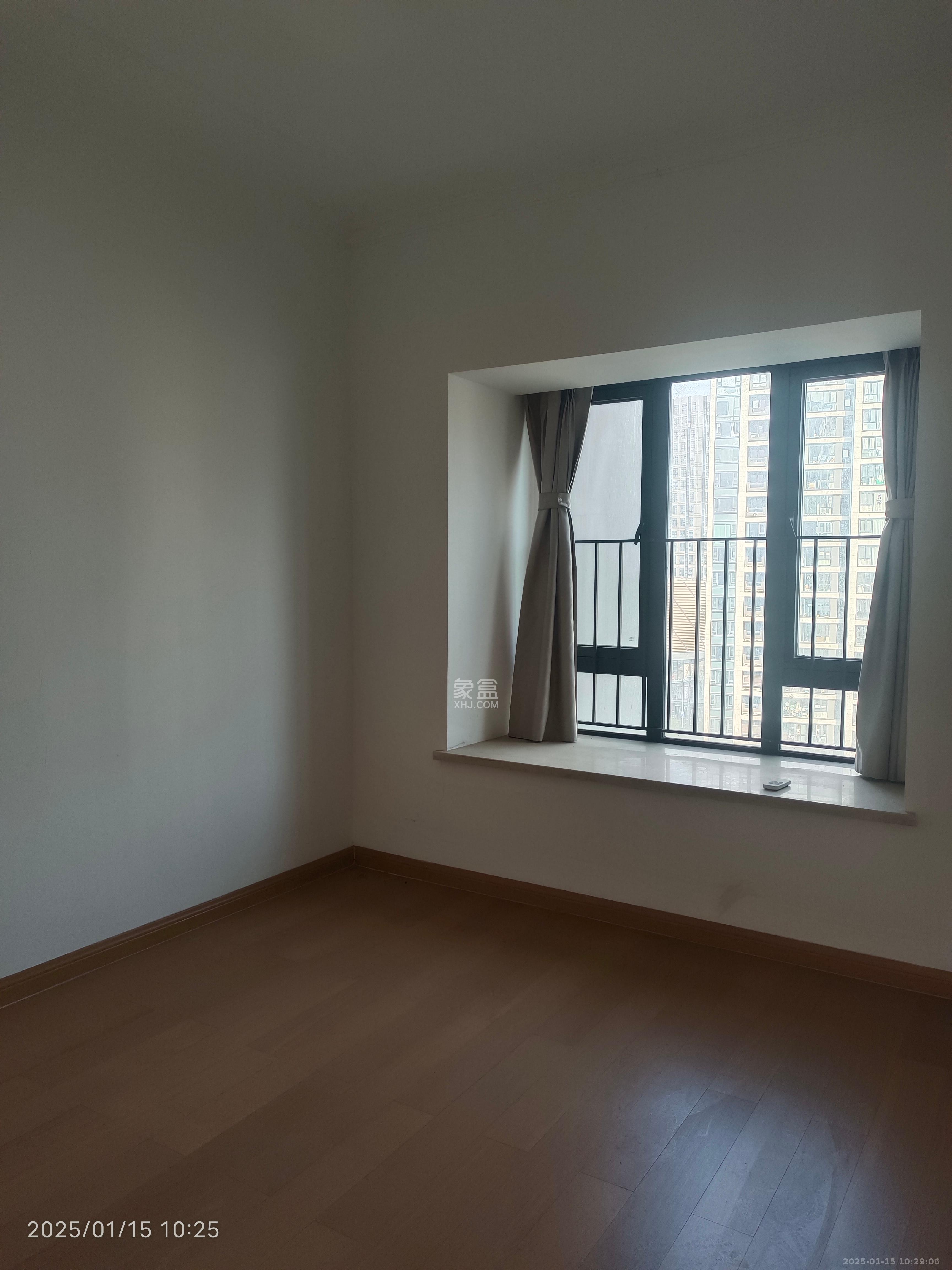 富力十号  4室2厅3卫    5200.0元/月室内图