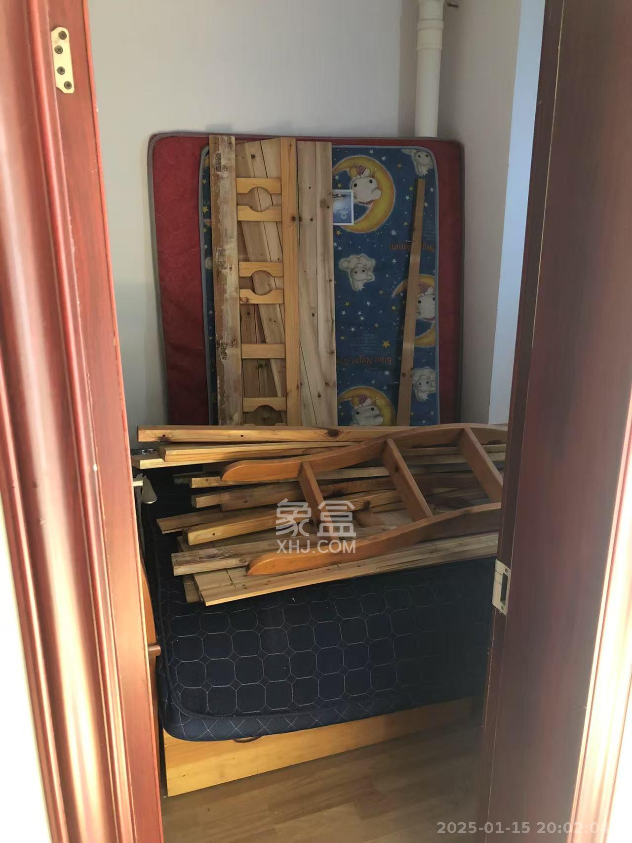 山水嘉园  2室2厅1卫   1800.00元/月室内图