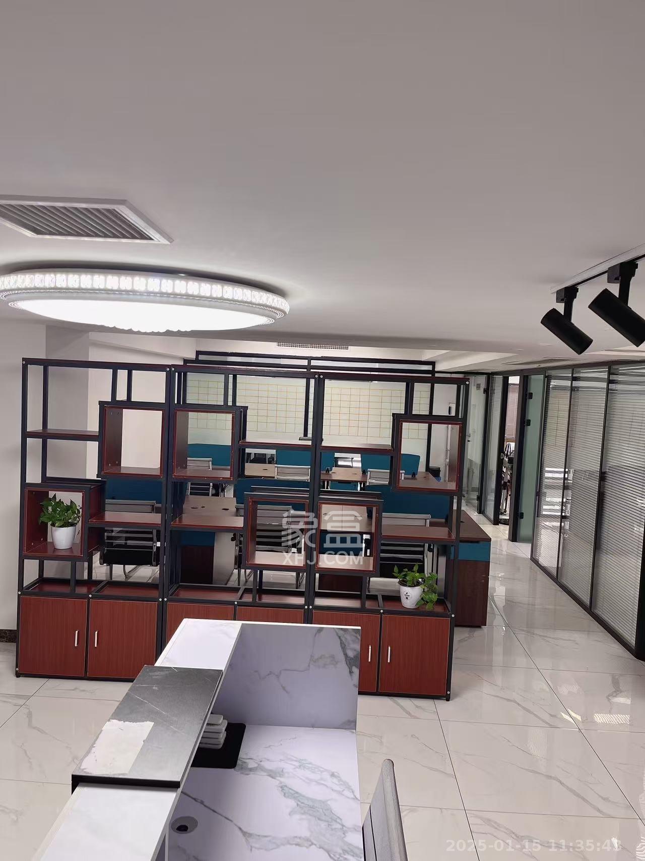 嘉盛国际广场 1室1厅1卫 9000.0元/月 嘉盛国际广场 1室1厅1卫 9000.0元/月室内图