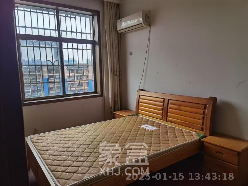 月湖安置小区(马栏山小区) 3室2厅2卫 1600.0元/月 月湖安置小区(马栏山小区) 3室2厅2卫 1600.0元/月室内图