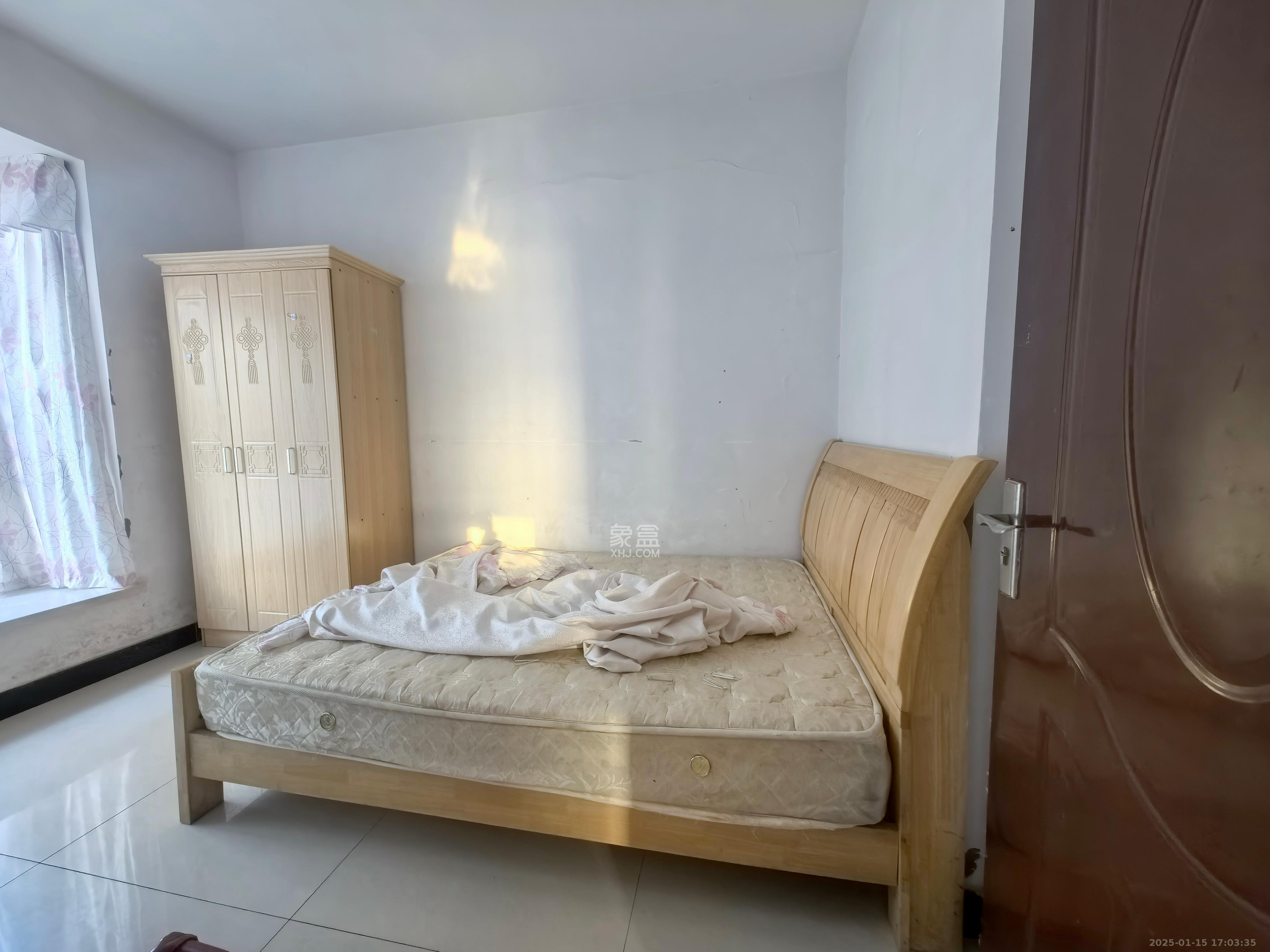 星城映象 3室2厅1卫 2600.0元/月 星城映象 3室2厅1卫 2600.0元/月室内图