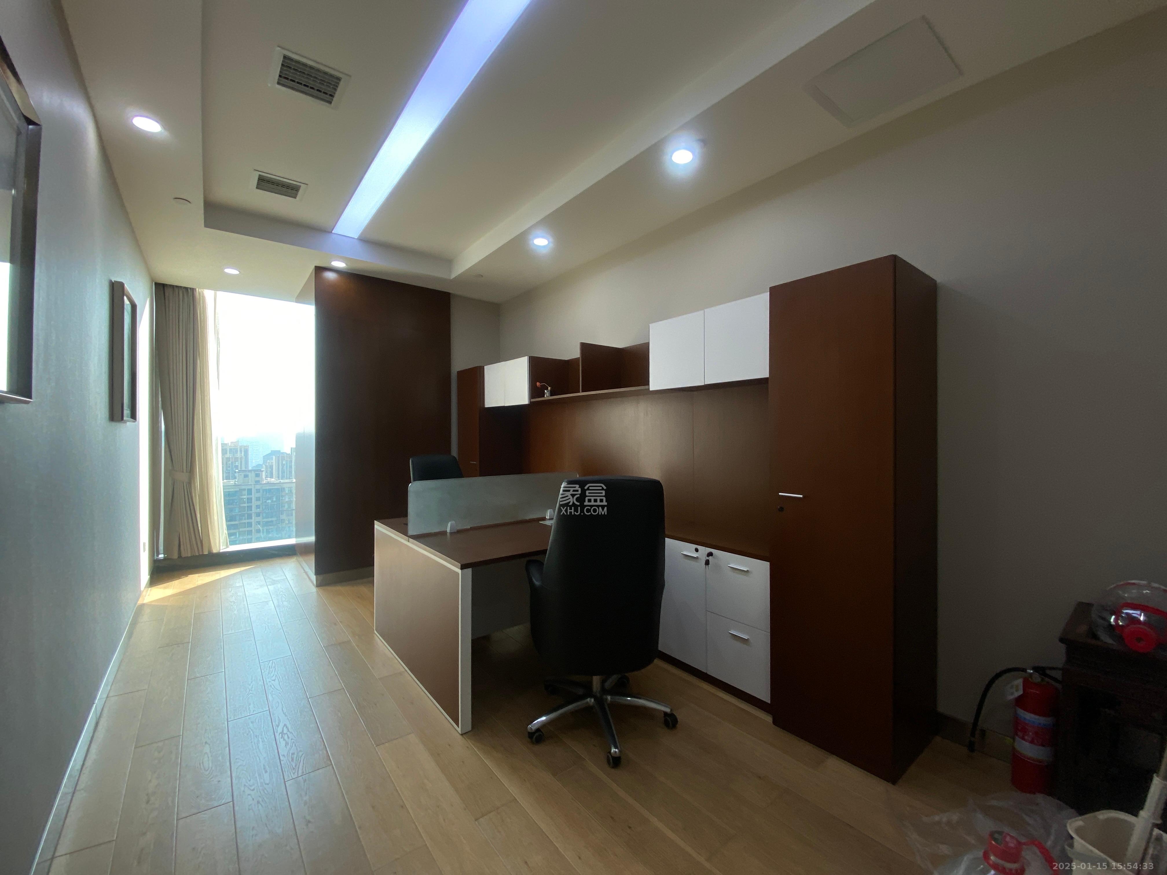 运达中央广场一、二期 1室1厅1卫 35835.0元/月 运达中央广场一、二期 1室1厅1卫 35835.0元/月室内图