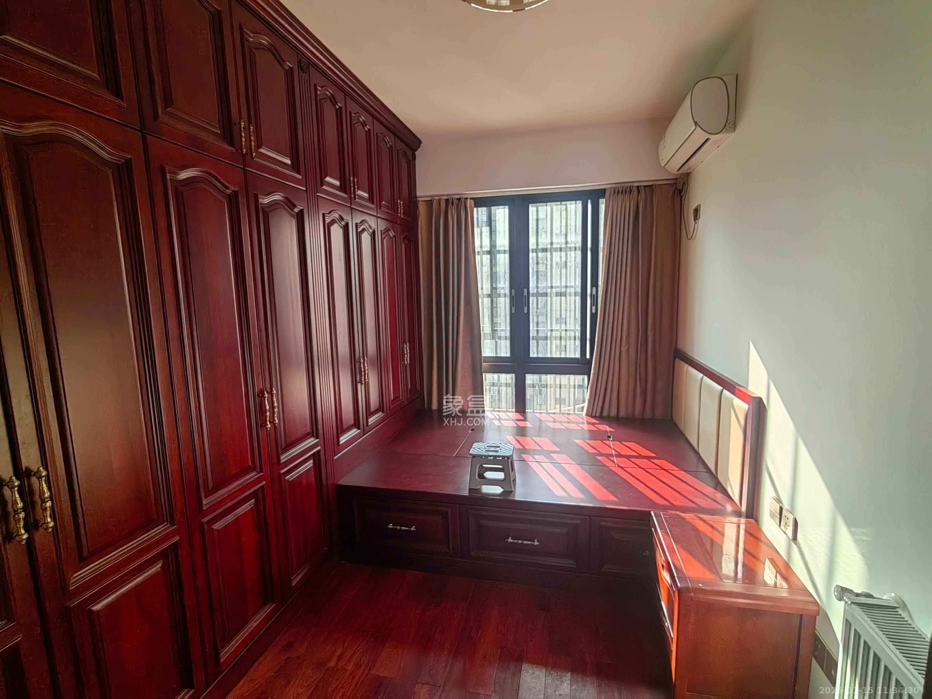 东方美地 3室2厅2卫 2800.0元/月 东方美地 3室2厅2卫 2800.0元/月室内图