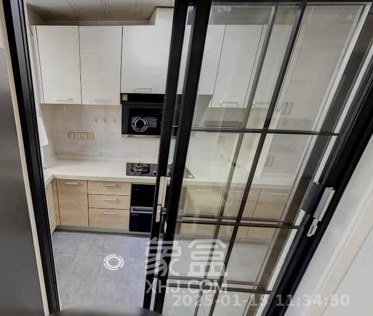 洋湖时代 3室2厅2卫 2700.0元/月 洋湖时代 3室2厅2卫 2700.0元/月室内图