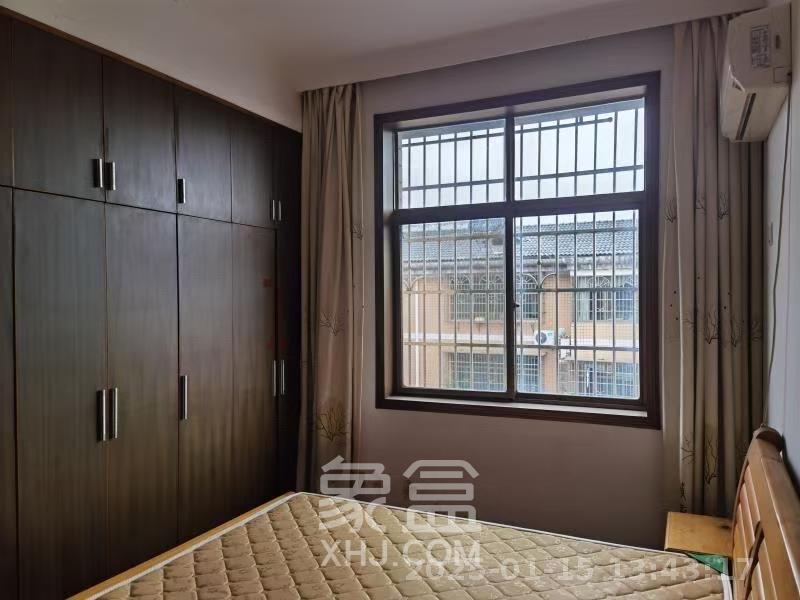 月湖安置小区(马栏山小区) 3室2厅2卫 1600.0元/月 月湖安置小区(马栏山小区) 3室2厅2卫 1600.0元/月室内图