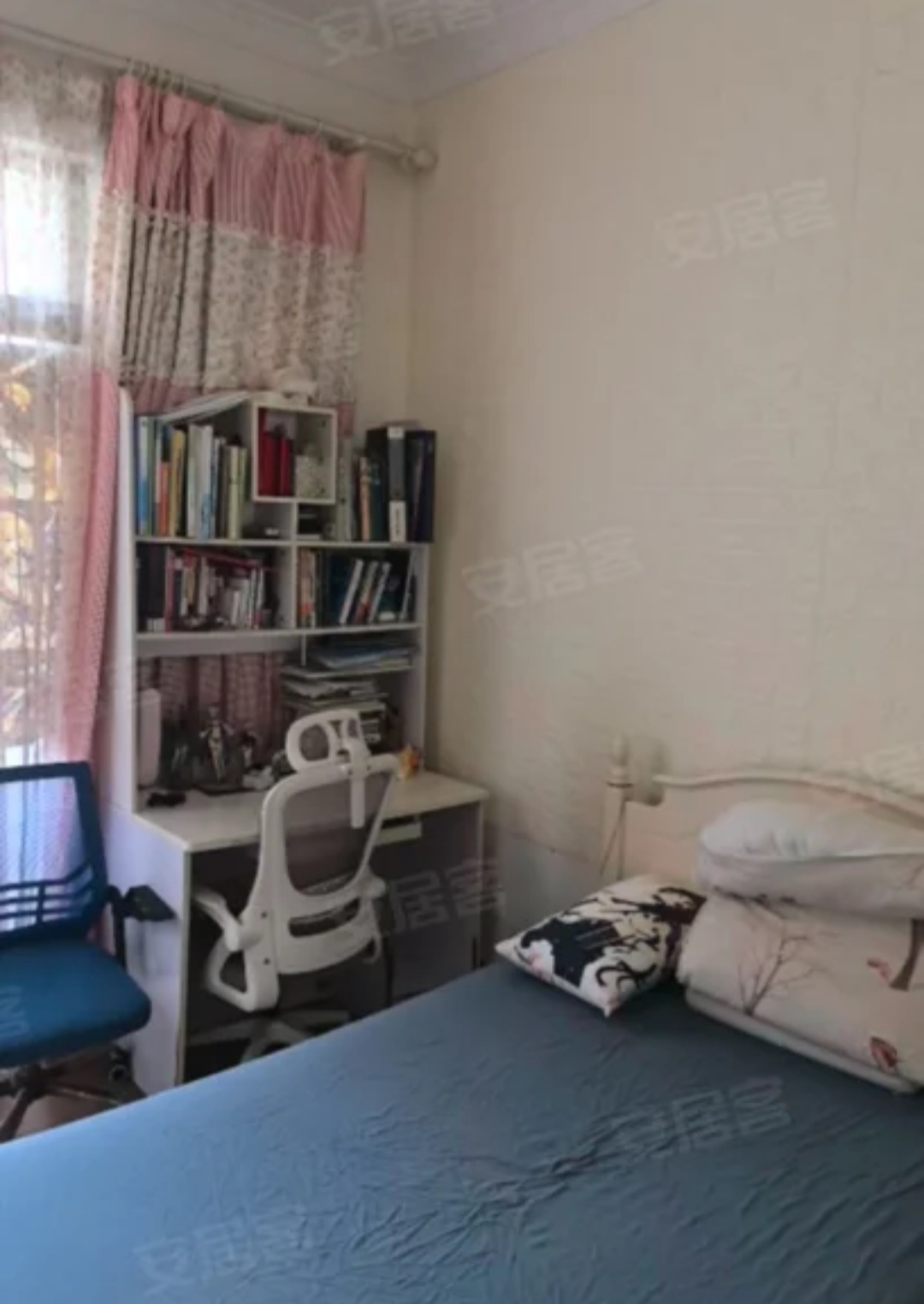 荣域  1室0厅0卫    320.0万 荣域  1室0厅0卫    320.0万卧室