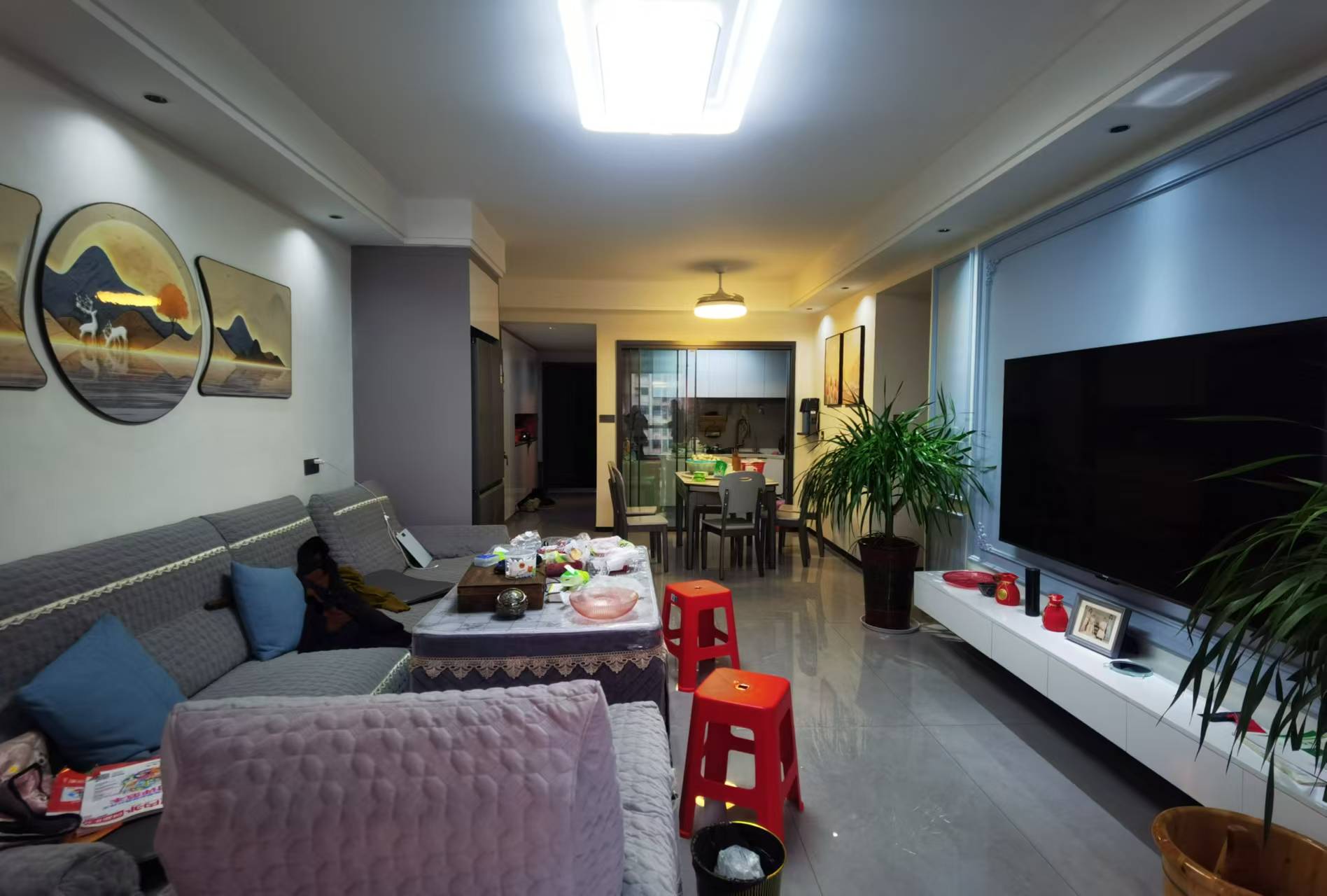 湘悦青春里  4室2厅2卫    134.8万 湘悦青春里  4室2厅2卫    134.8万客厅