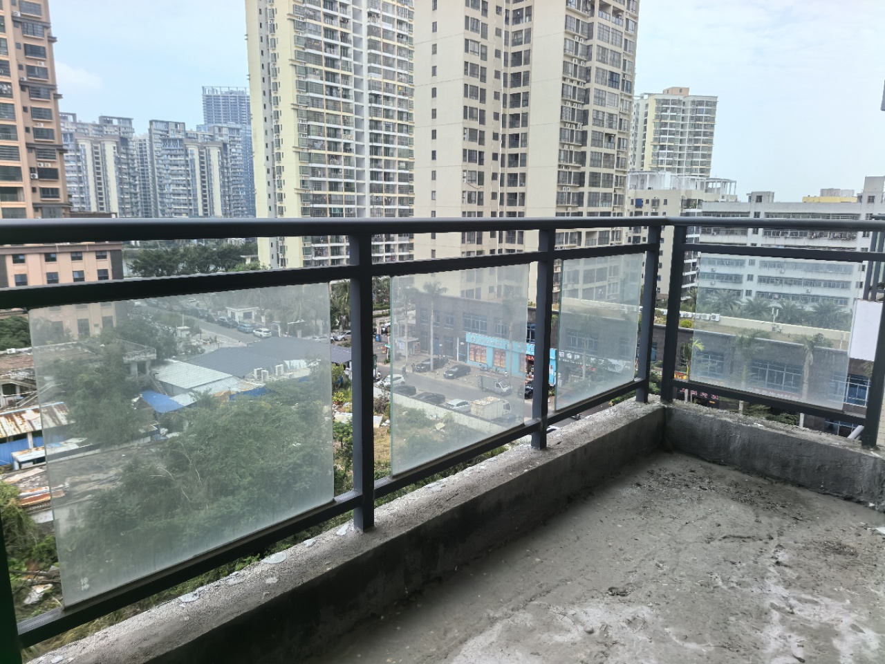 仙桥花园  3室2厅2卫    199.0万 仙桥花园  3室2厅2卫    199.0万室内图