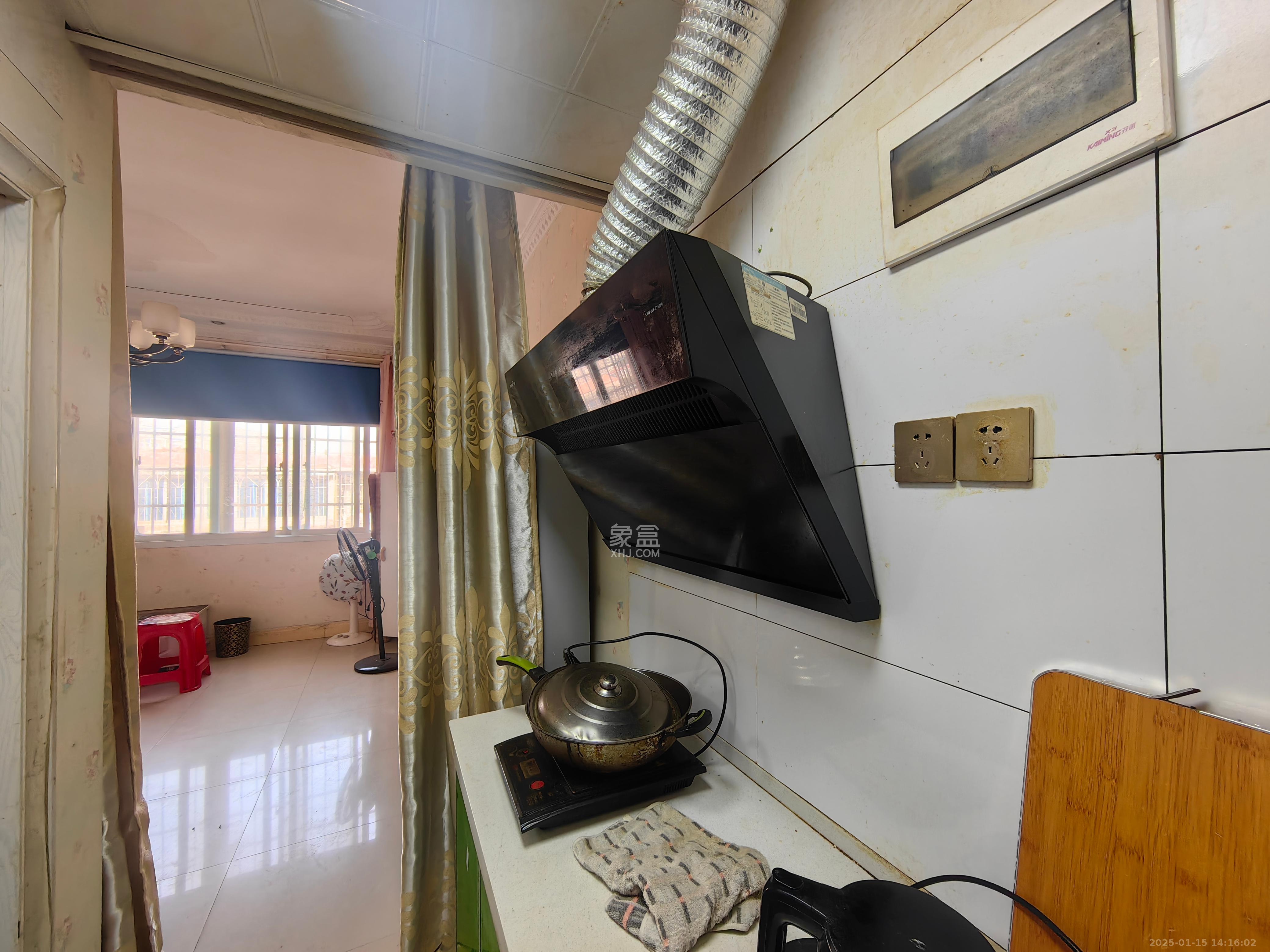 南大桥安居城(百姓市场) 1室1厅1卫 1000.0元/月 南大桥安居城(百姓市场) 1室1厅1卫 1000.0元/月室内图