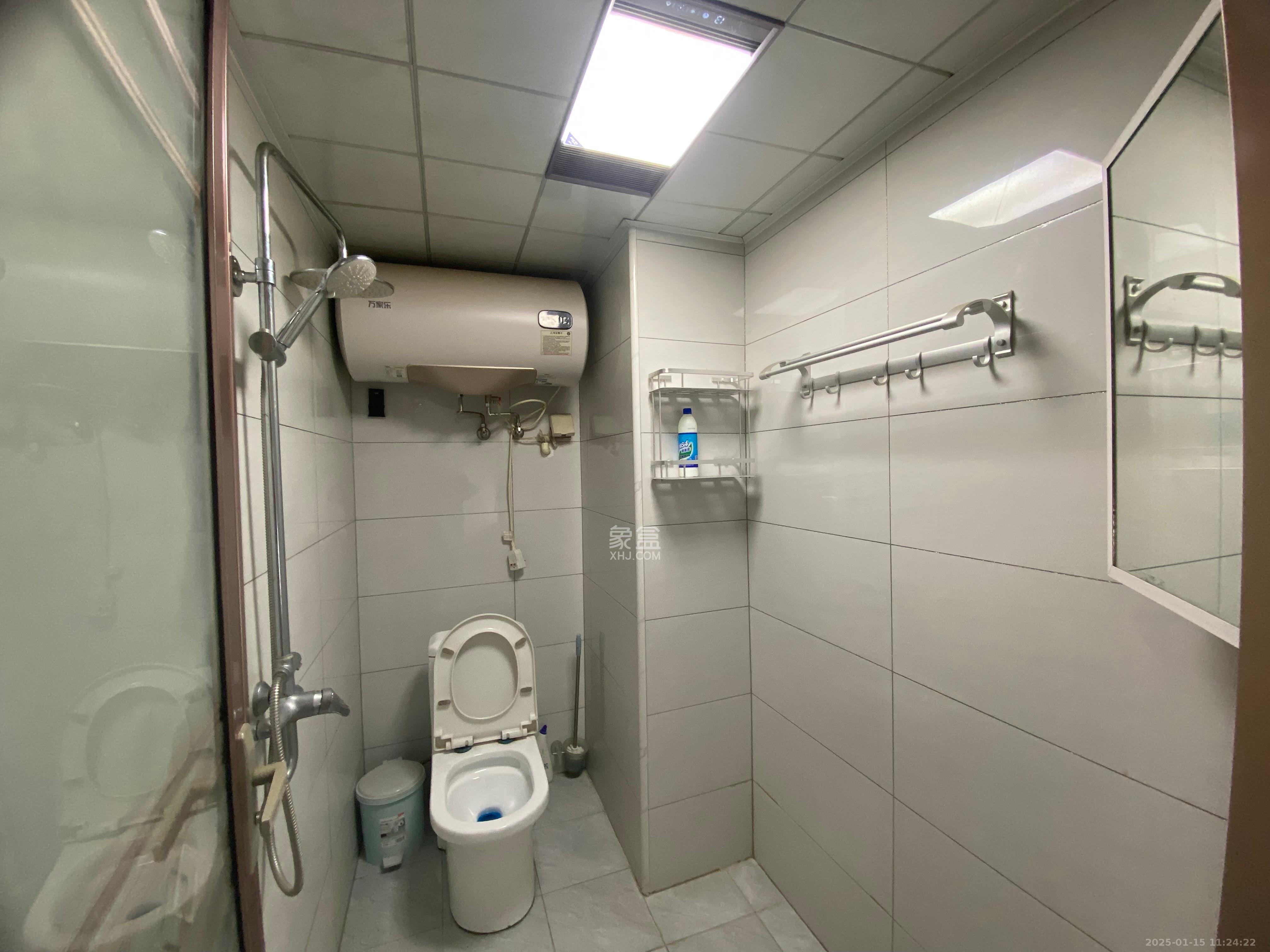 美林美寓 1室1厅1卫 1800.0元/月 美林美寓 1室1厅1卫 1800.0元/月室内图