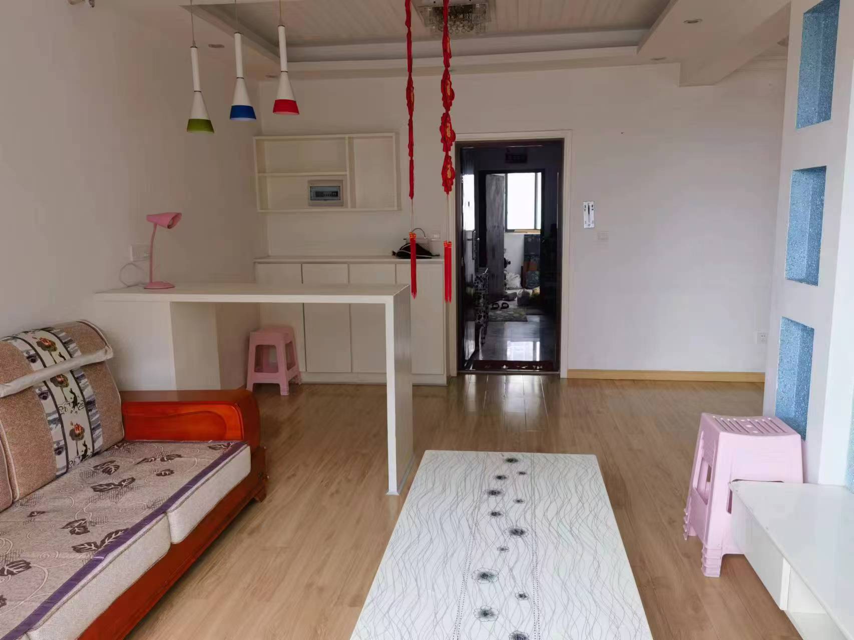 旺佳华府 2室2厅1卫 1500.0元/月 旺佳华府 2室2厅1卫 1500.0元/月室内图