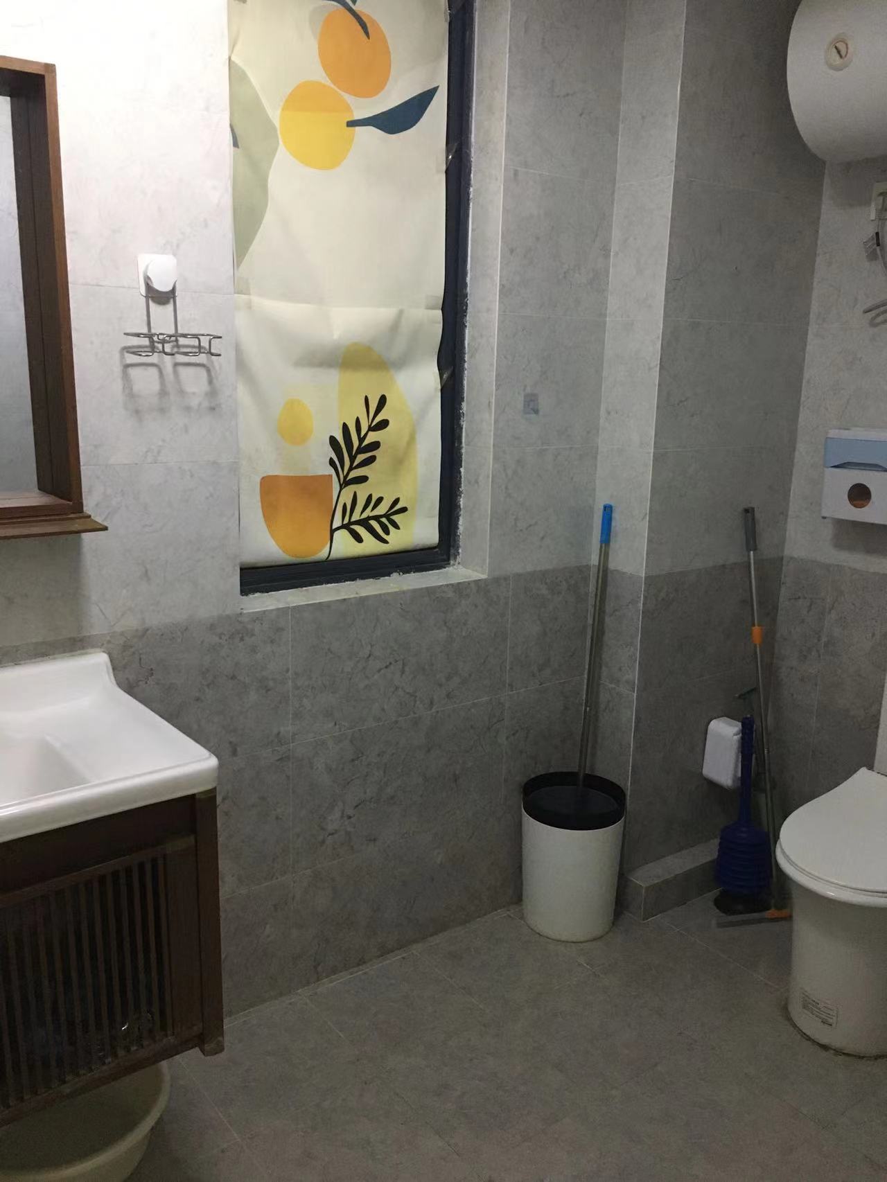 盛世一品 1室2厅1卫 1900.0元/月 盛世一品 1室2厅1卫 1900.0元/月室内图