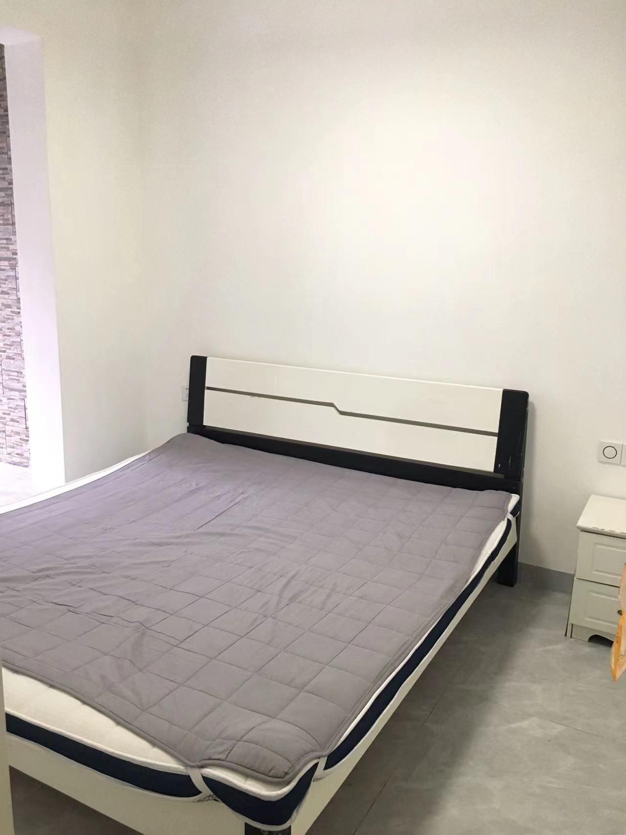 盛世一品 1室2厅1卫 1900.0元/月 盛世一品 1室2厅1卫 1900.0元/月室内图