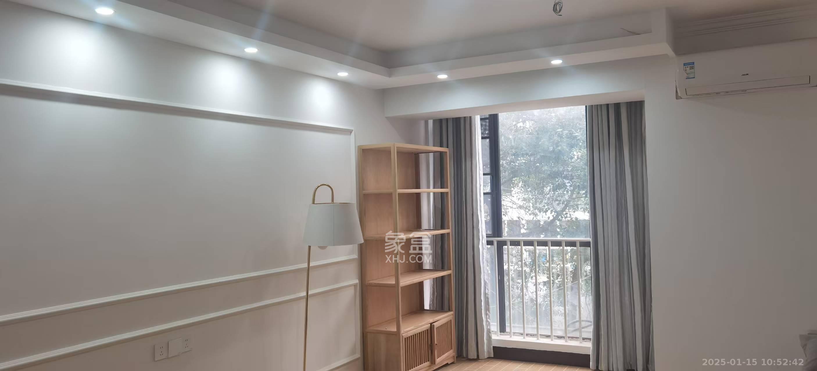 阳光100二期 1室1厅1卫 1300.0元/月 阳光100二期 1室1厅1卫 1300.0元/月室内图