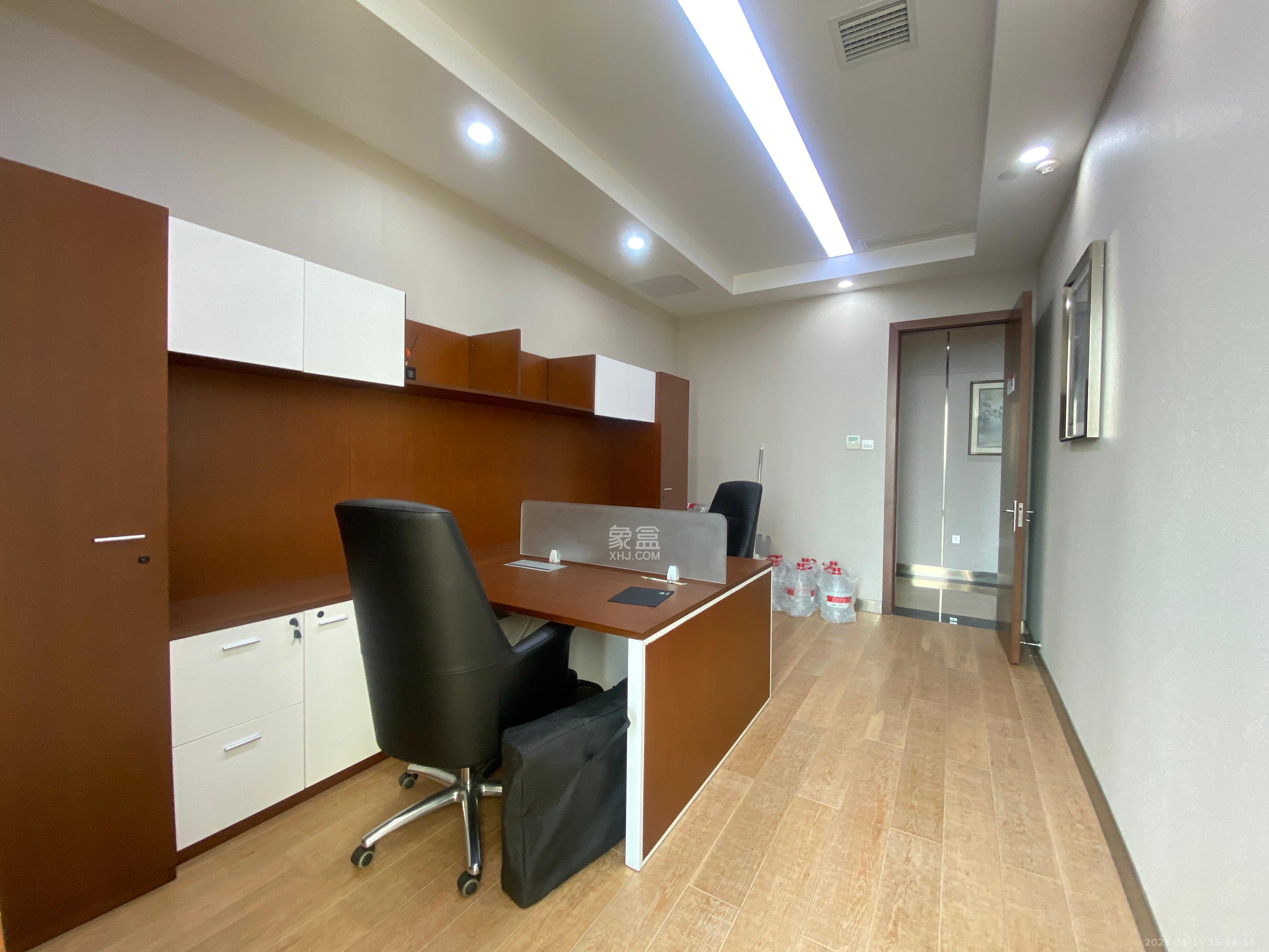 运达中央广场一、二期 1室1厅1卫 35835.0元/月 运达中央广场一、二期 1室1厅1卫 35835.0元/月室内图