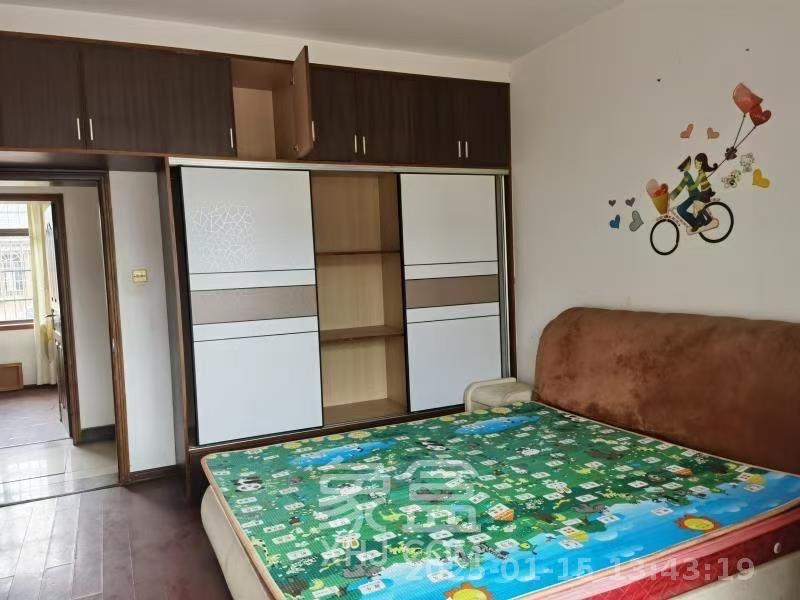 月湖安置小区(马栏山小区) 3室2厅2卫 1600.0元/月 月湖安置小区(马栏山小区) 3室2厅2卫 1600.0元/月室内图