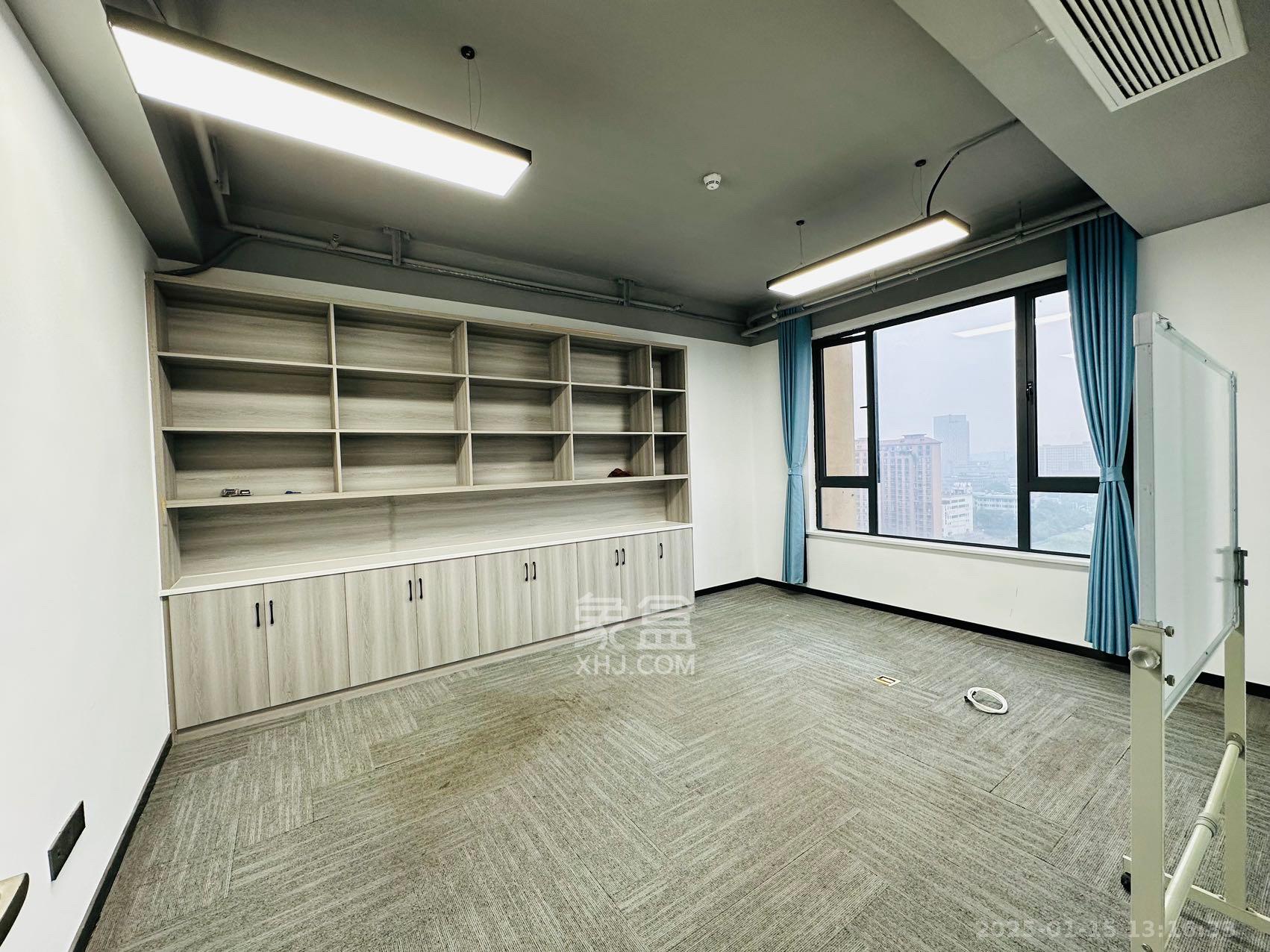 振业城三期 5室2厅2卫 5800.0元/月 振业城三期 5室2厅2卫 5800.0元/月室内图