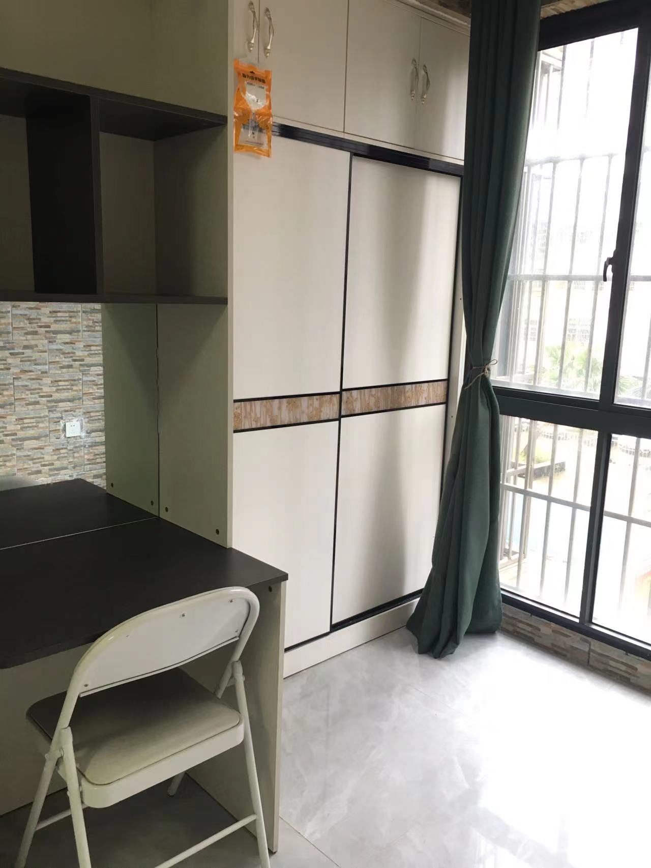 盛世一品 1室2厅1卫 1900.0元/月 盛世一品 1室2厅1卫 1900.0元/月室内图