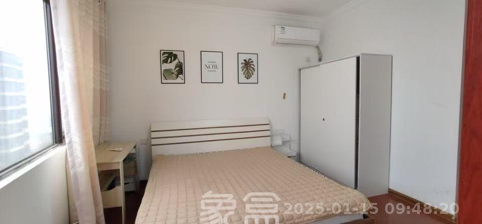 上东辛顿公寓  2室1厅2卫   2500.00元/月室内图