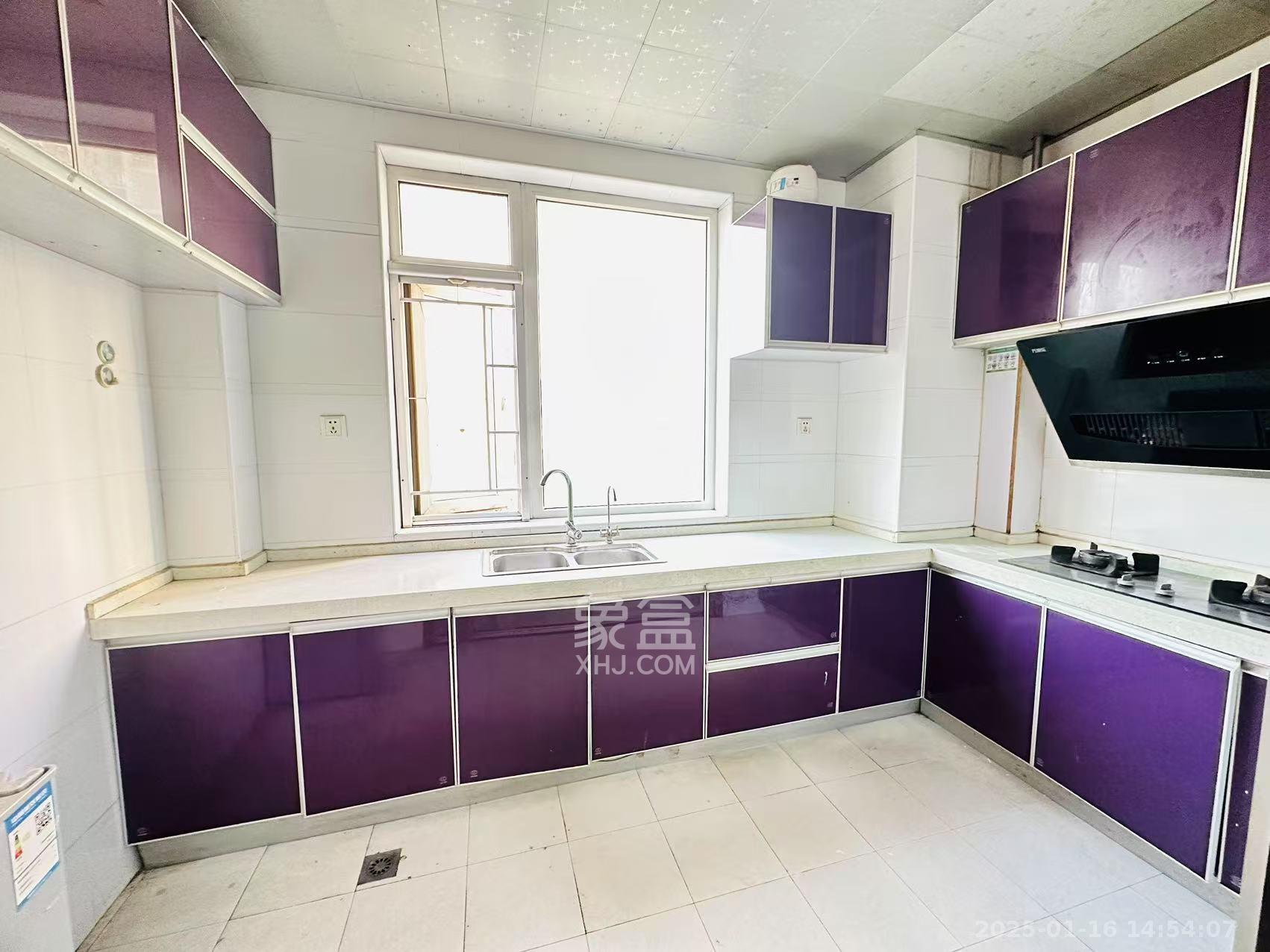 中房F联邦  1室1厅1卫    800.0元/月 中房F联邦  1室1厅1卫    800.0元/月室内图