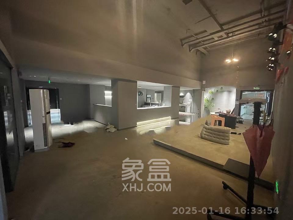 郡原广场   458.08㎡      26000.0元/月室内图