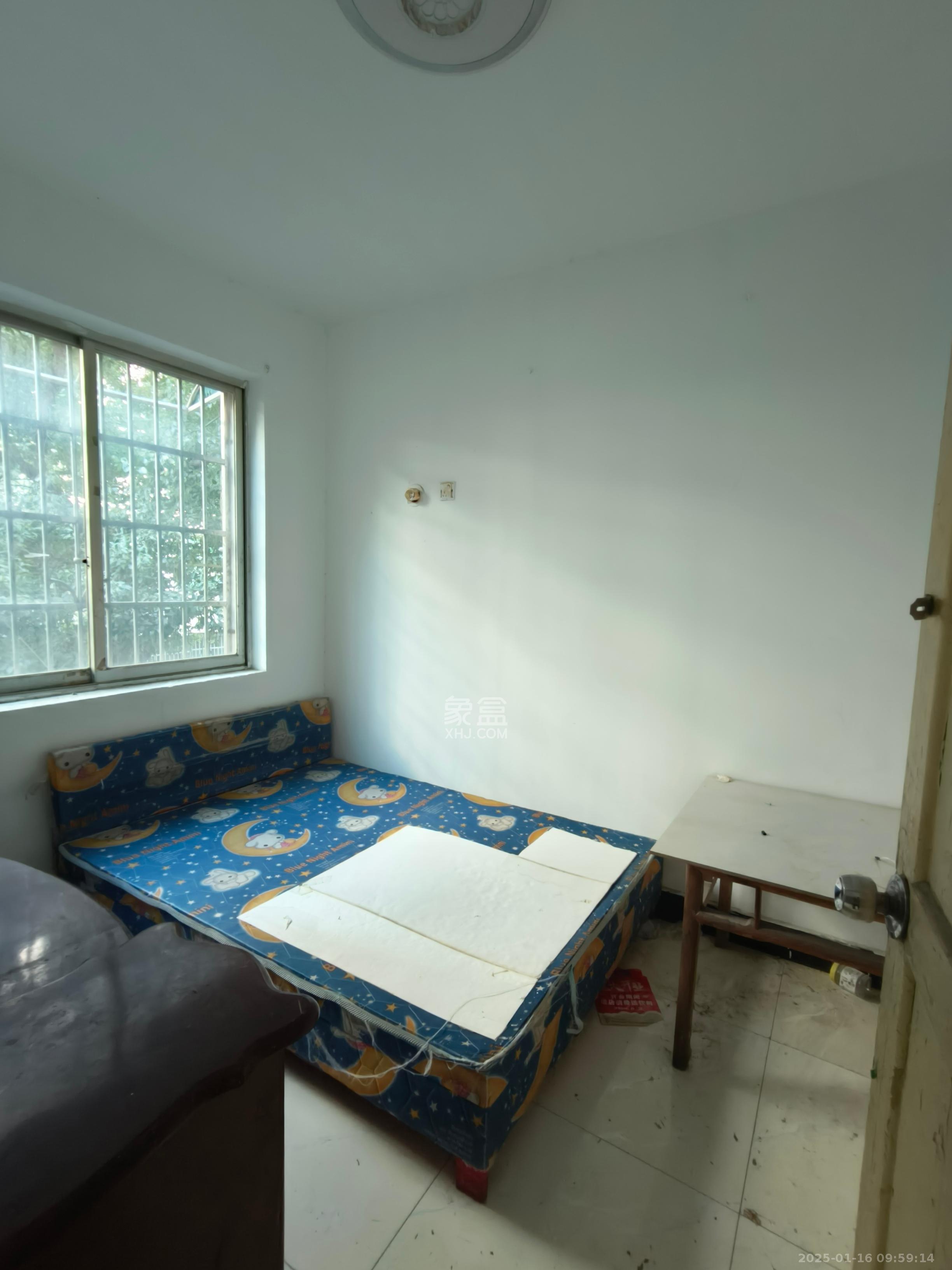 中南汽车世界 3室2厅2卫 1380.0元/月 中南汽车世界 3室2厅2卫 1380.0元/月室内图