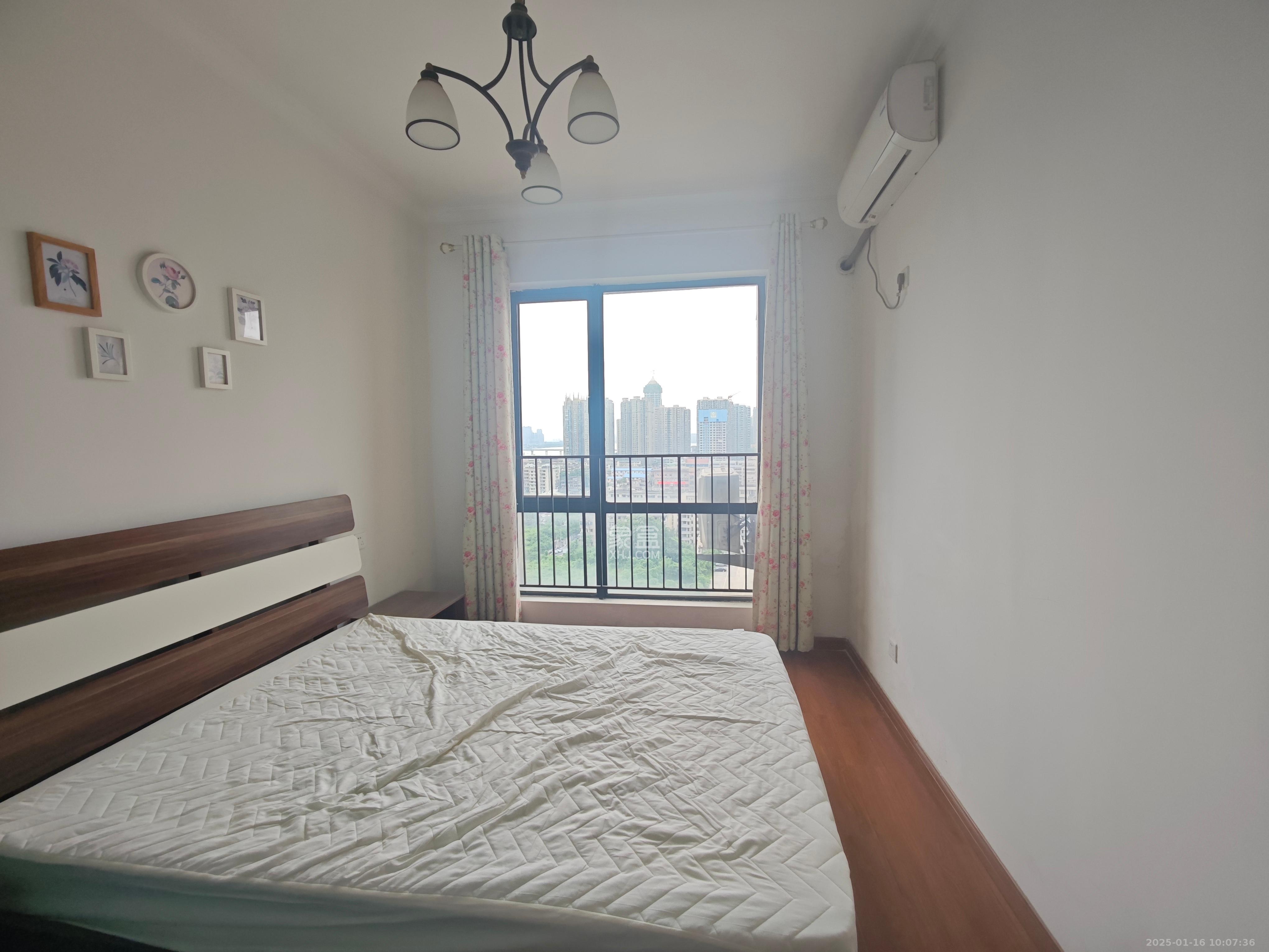 复地崑玉国际一期 2室1厅1卫 3500.0元/月 复地崑玉国际一期 2室1厅1卫 3500.0元/月室内图