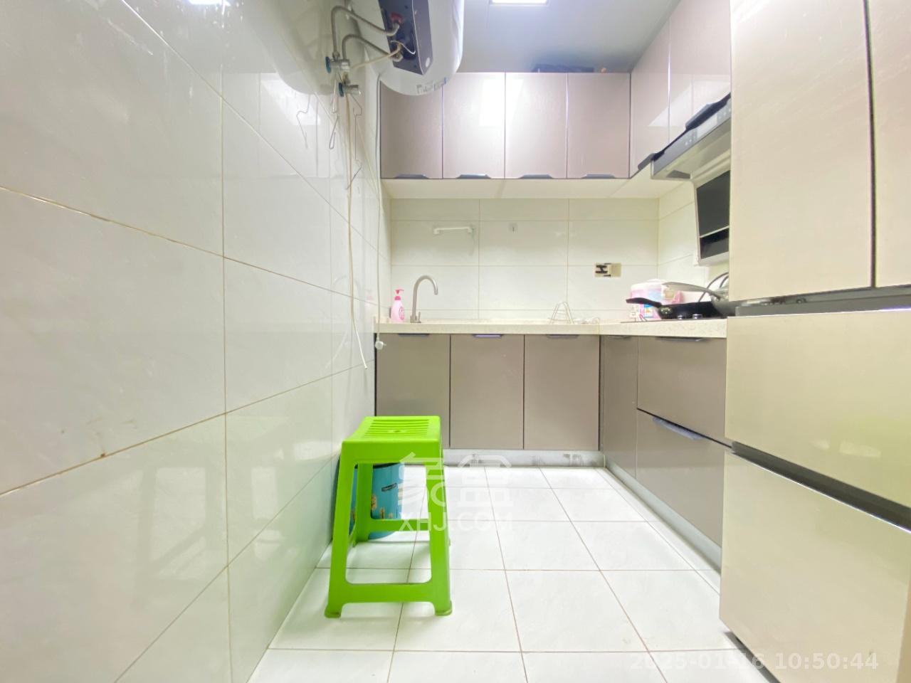 恒泰广场 2室1厅1卫 2000.0元/月 恒泰广场 2室1厅1卫 2000.0元/月室内图